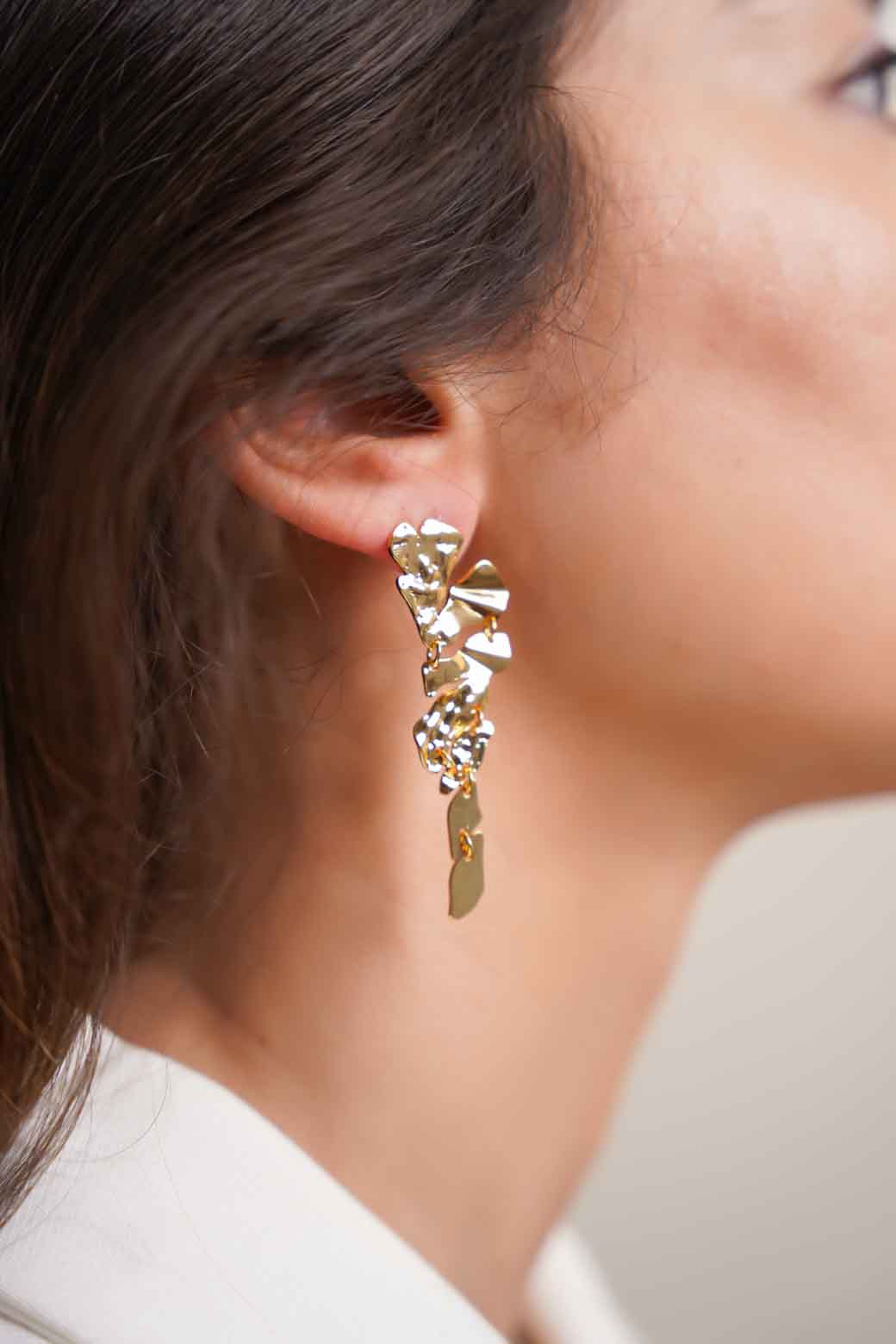 ABSTRACT DROP EARRING - Image 3