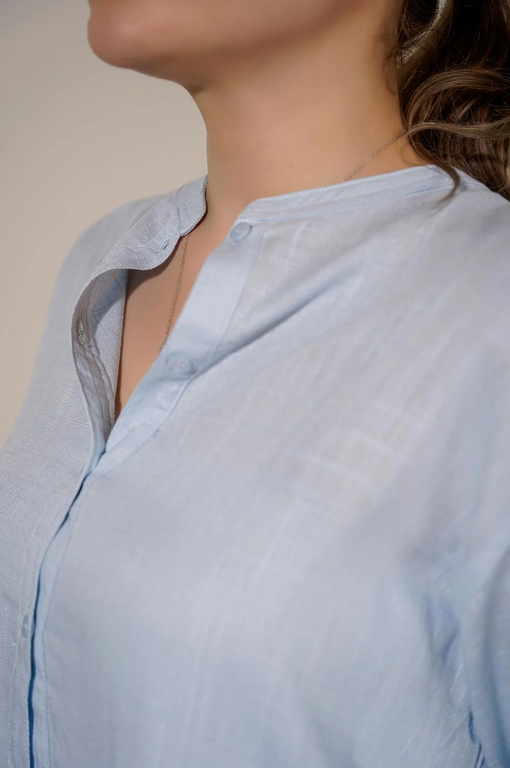 BAND COLLAR BUTTON DOWN - Image 3