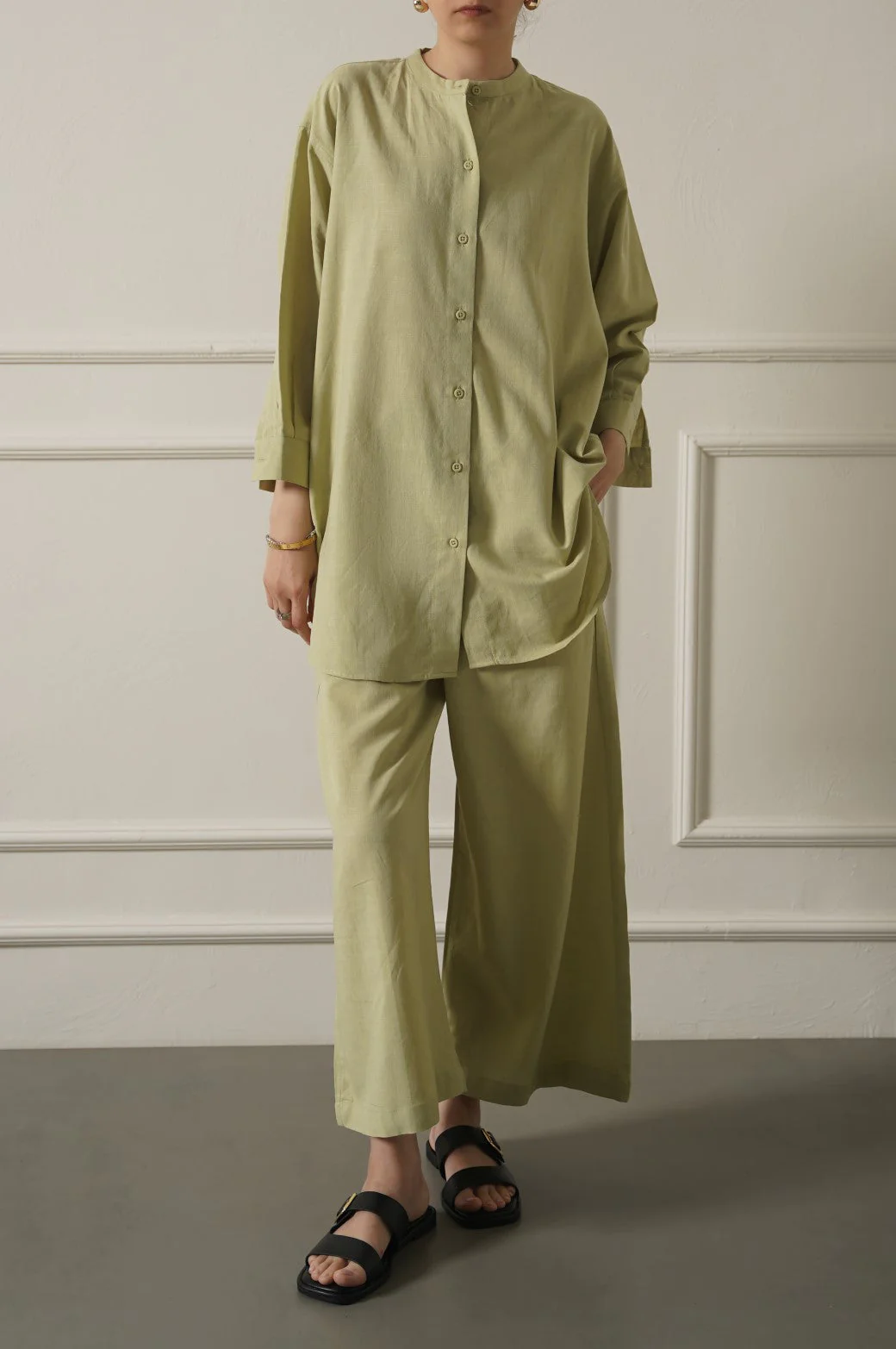 BAND COLLAR LONG SHIRT - Image 3
