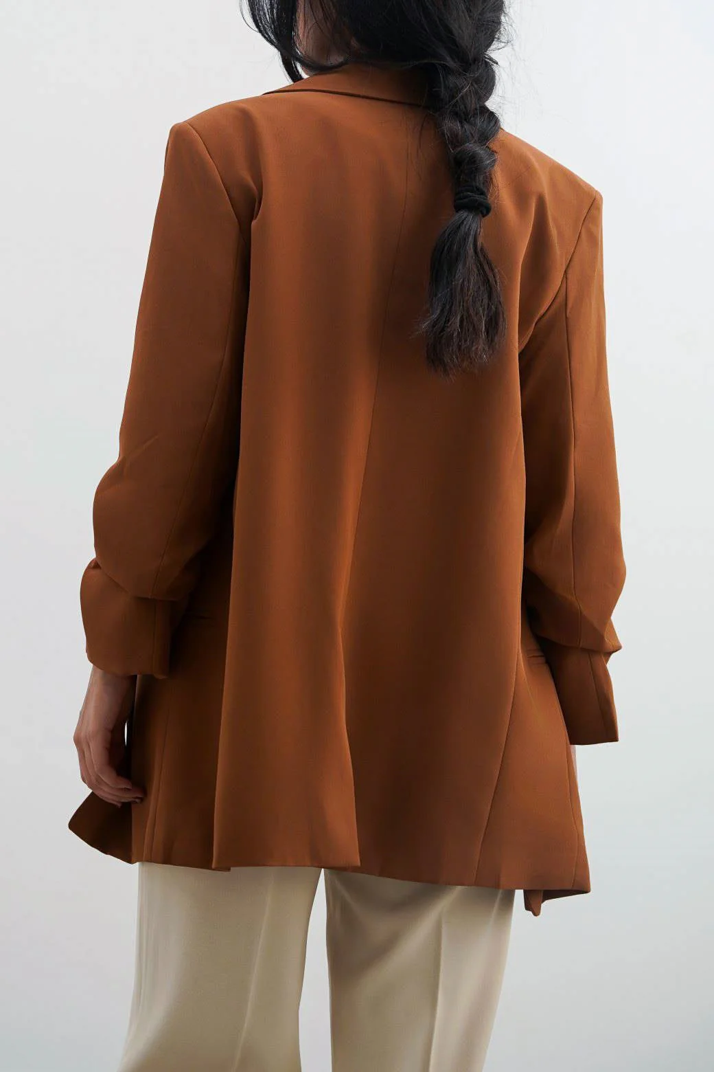 BASIC BLAZER WITH RUCHED SLEEVE - Image 6