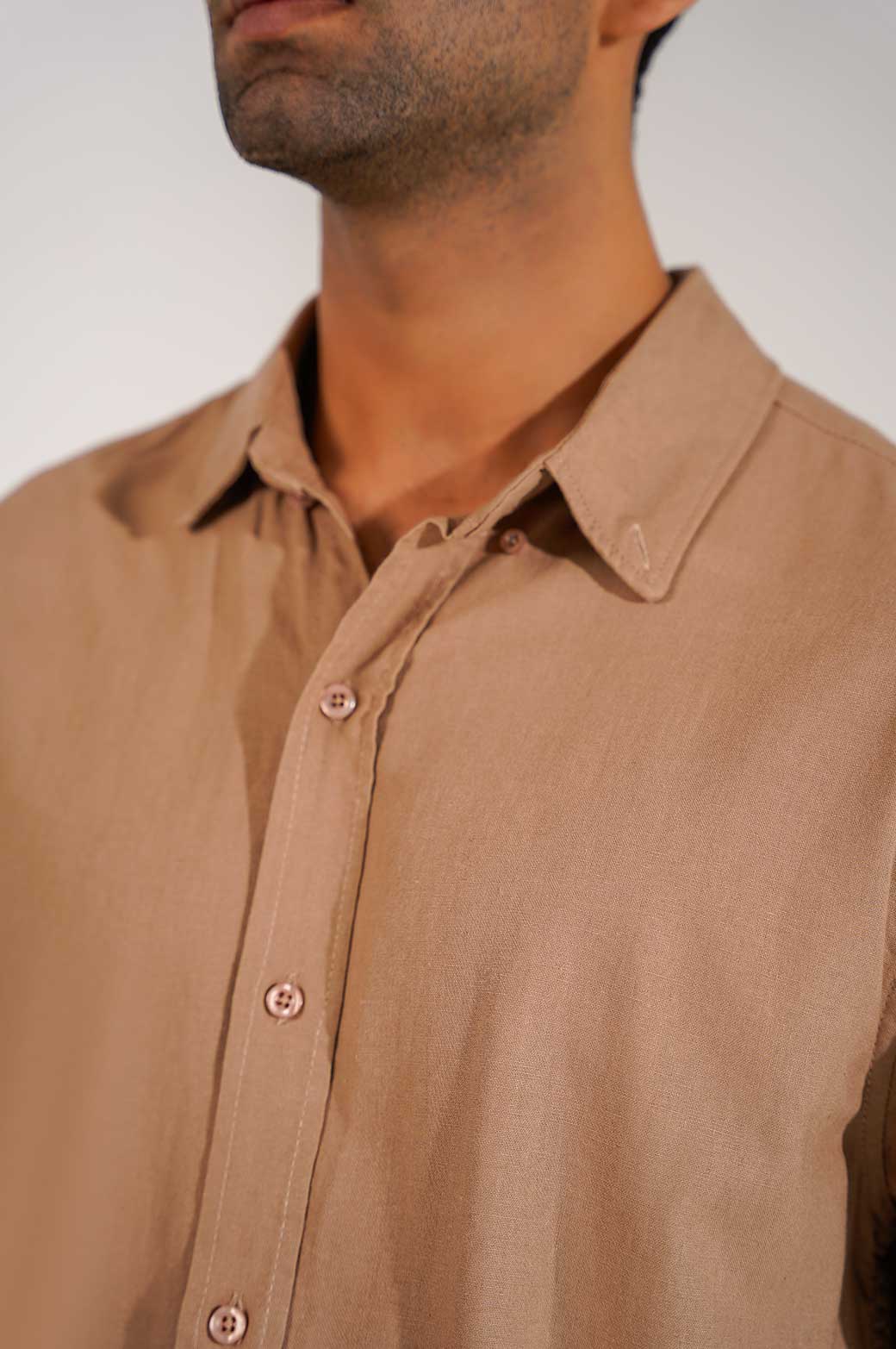 BASIC BUTTON DOWN SHIRT - Image 4