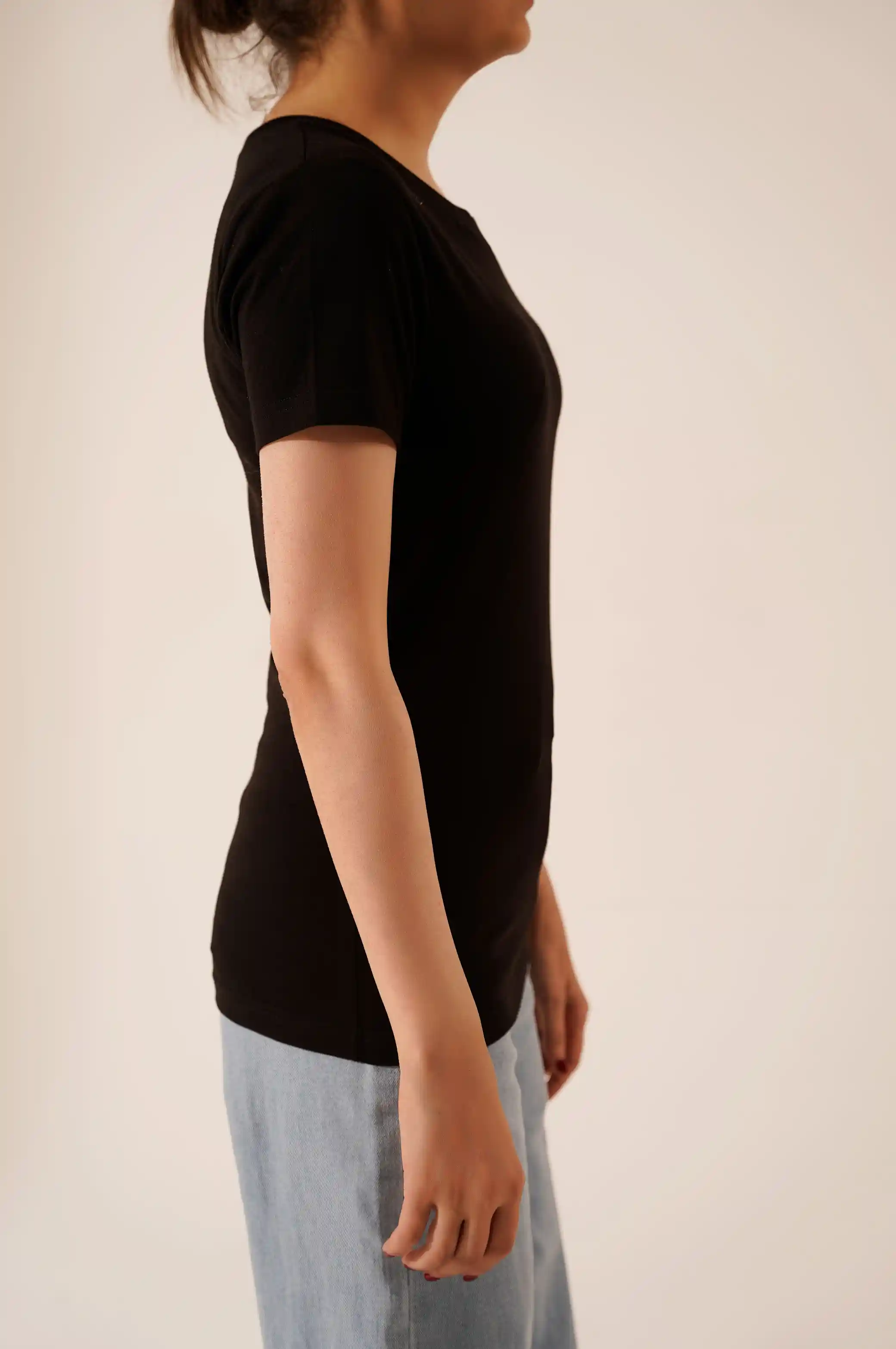BASIC T-SHIRT - Image 4
