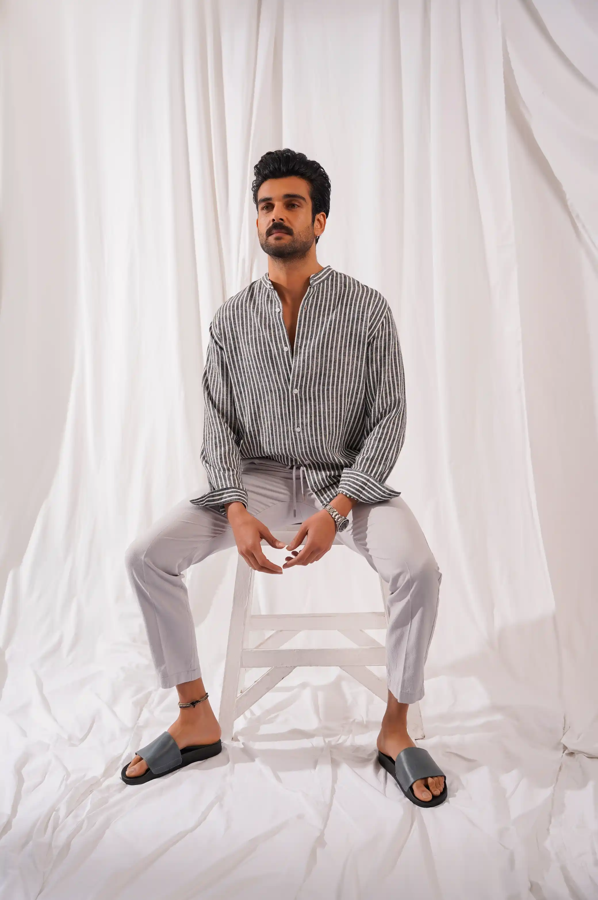 BASIC TAPERED PANTS - Image 4