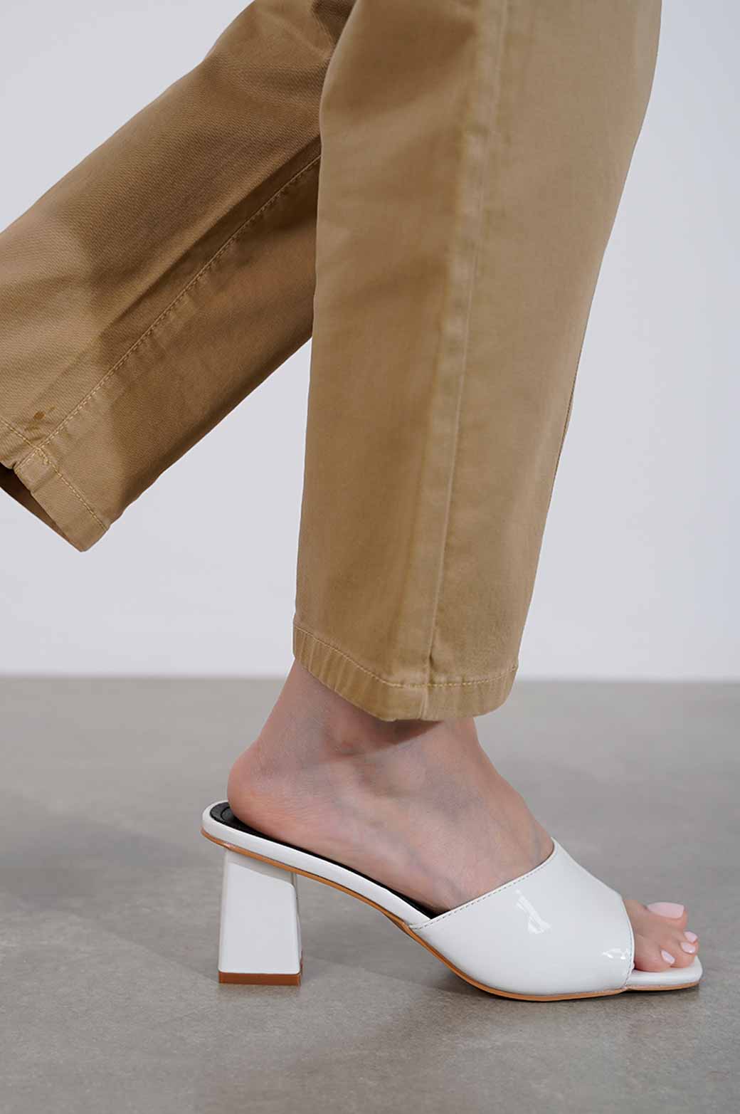 BLOCK HEEL MULE - Image 2