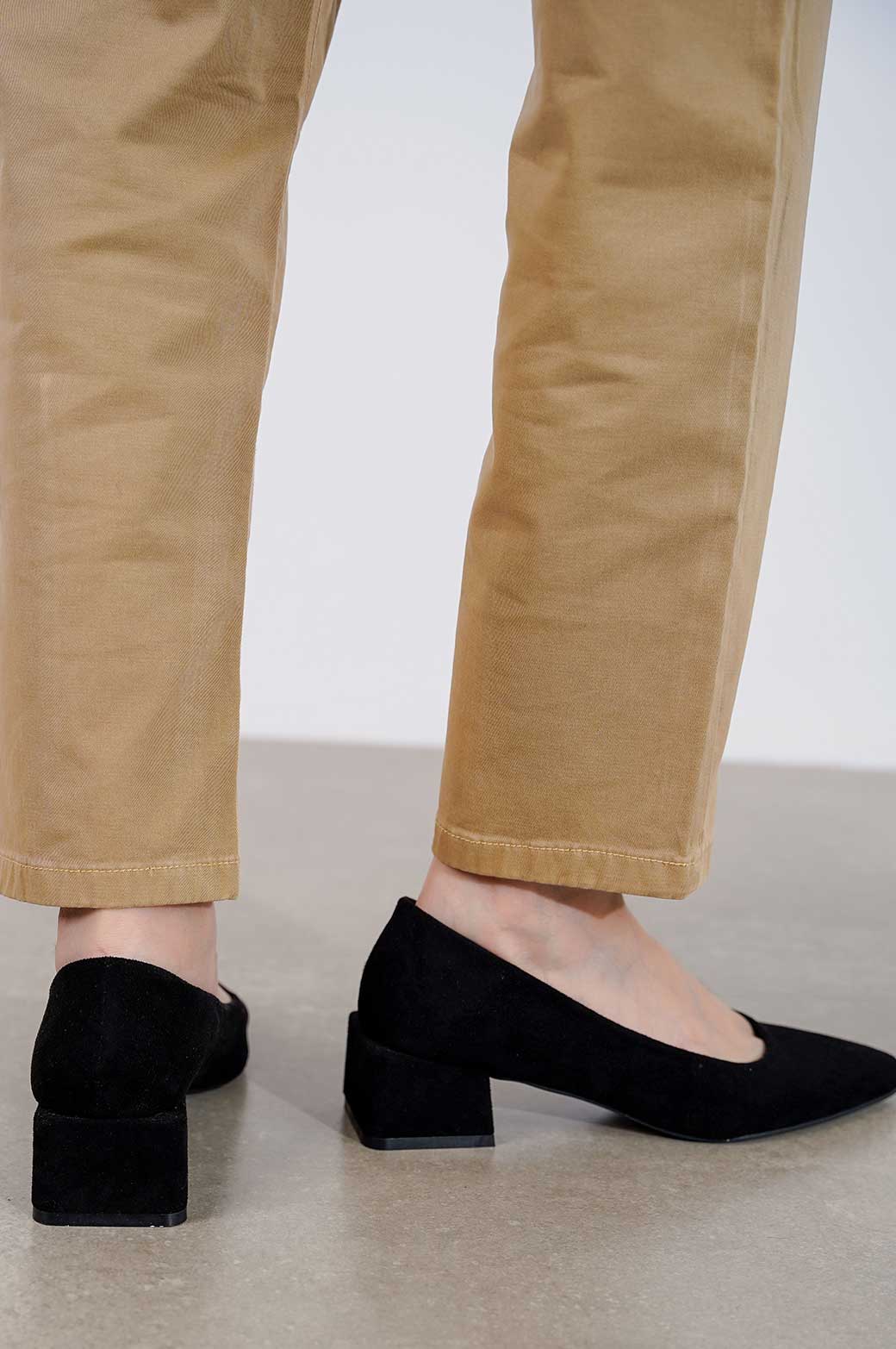 BLOCK HEEL PUMPS - Image 2