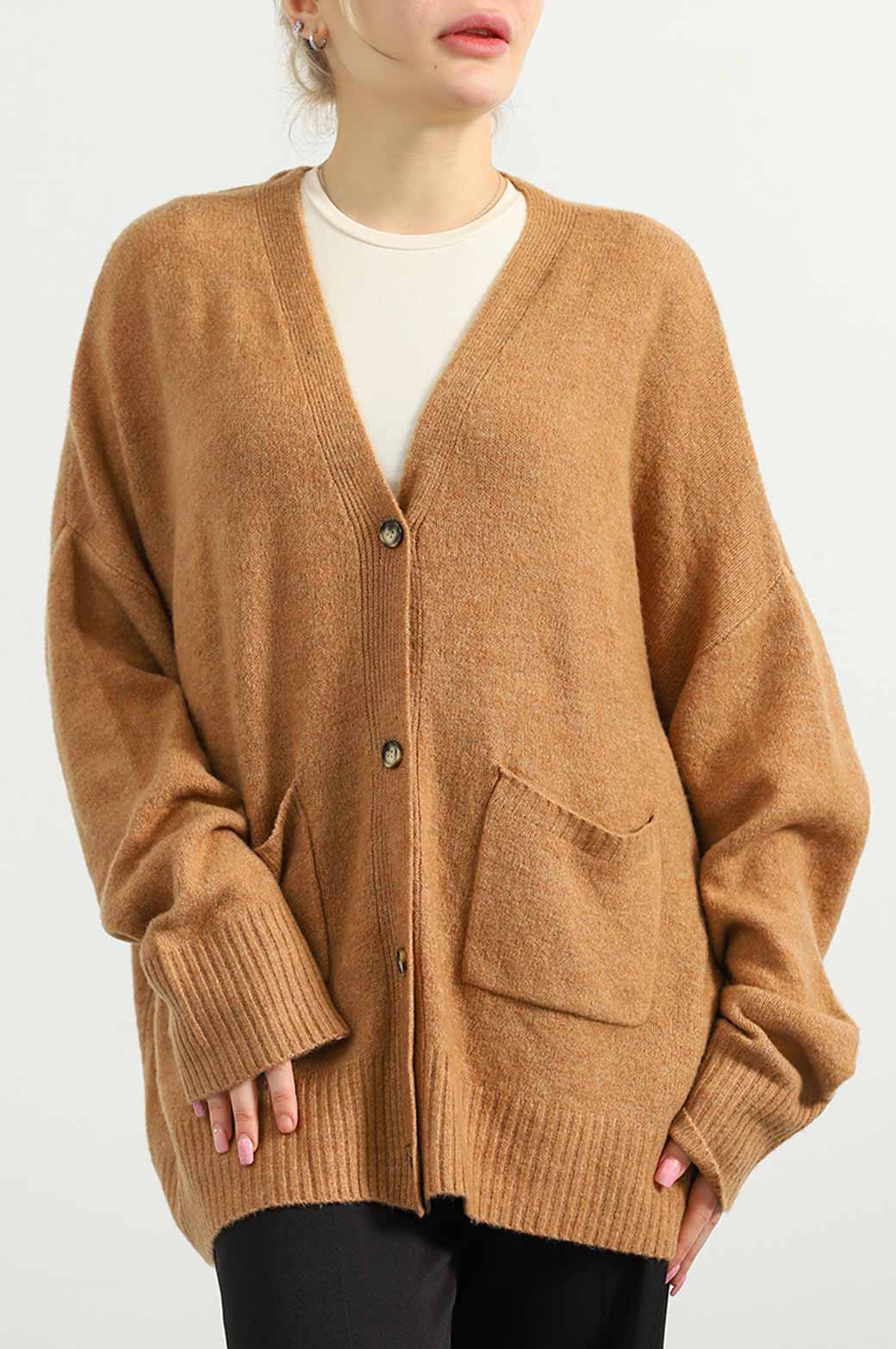 BOYFRIEND CARDIGAN