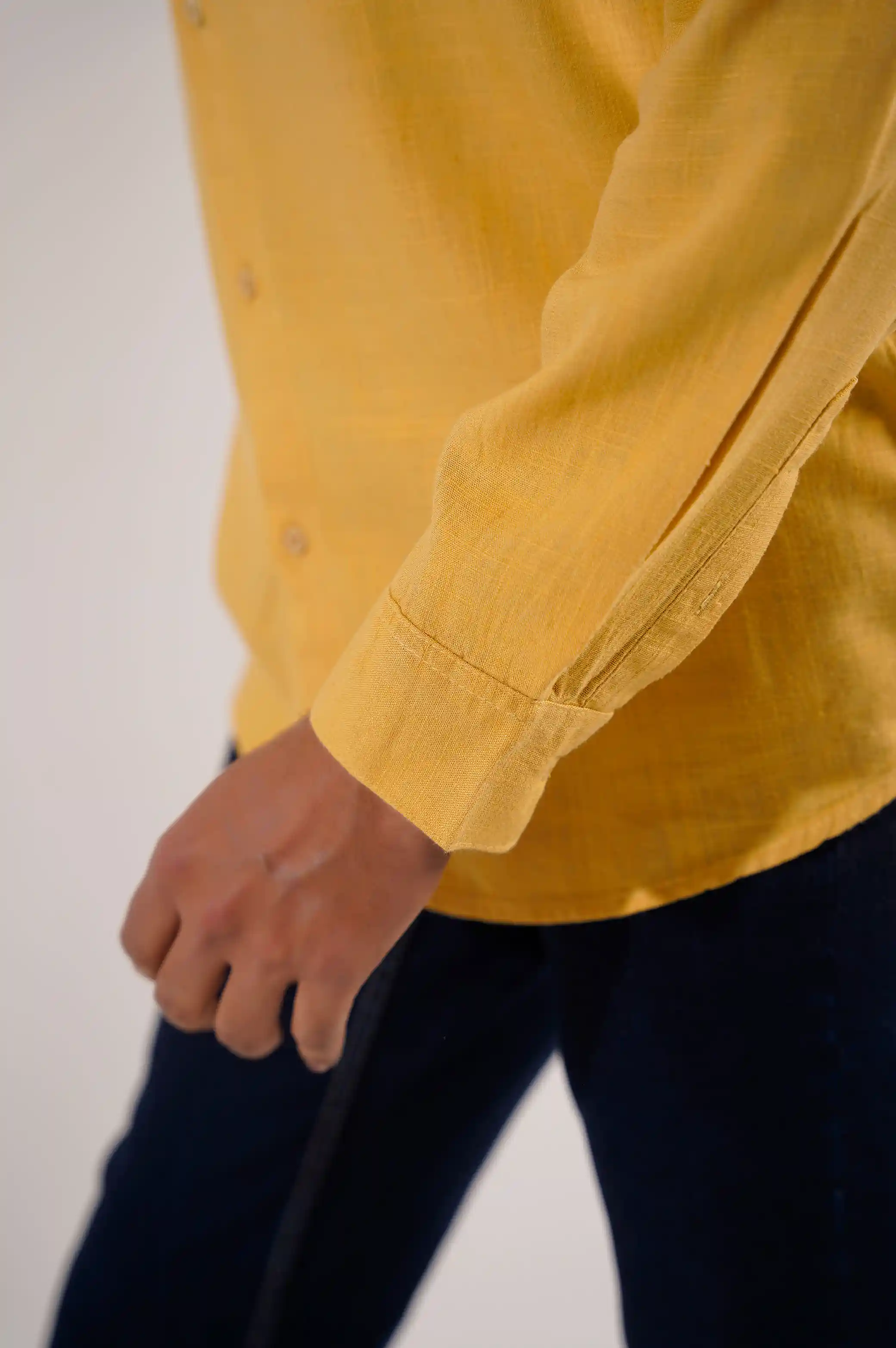 BUTTON DOWN SHIRT - Image 4