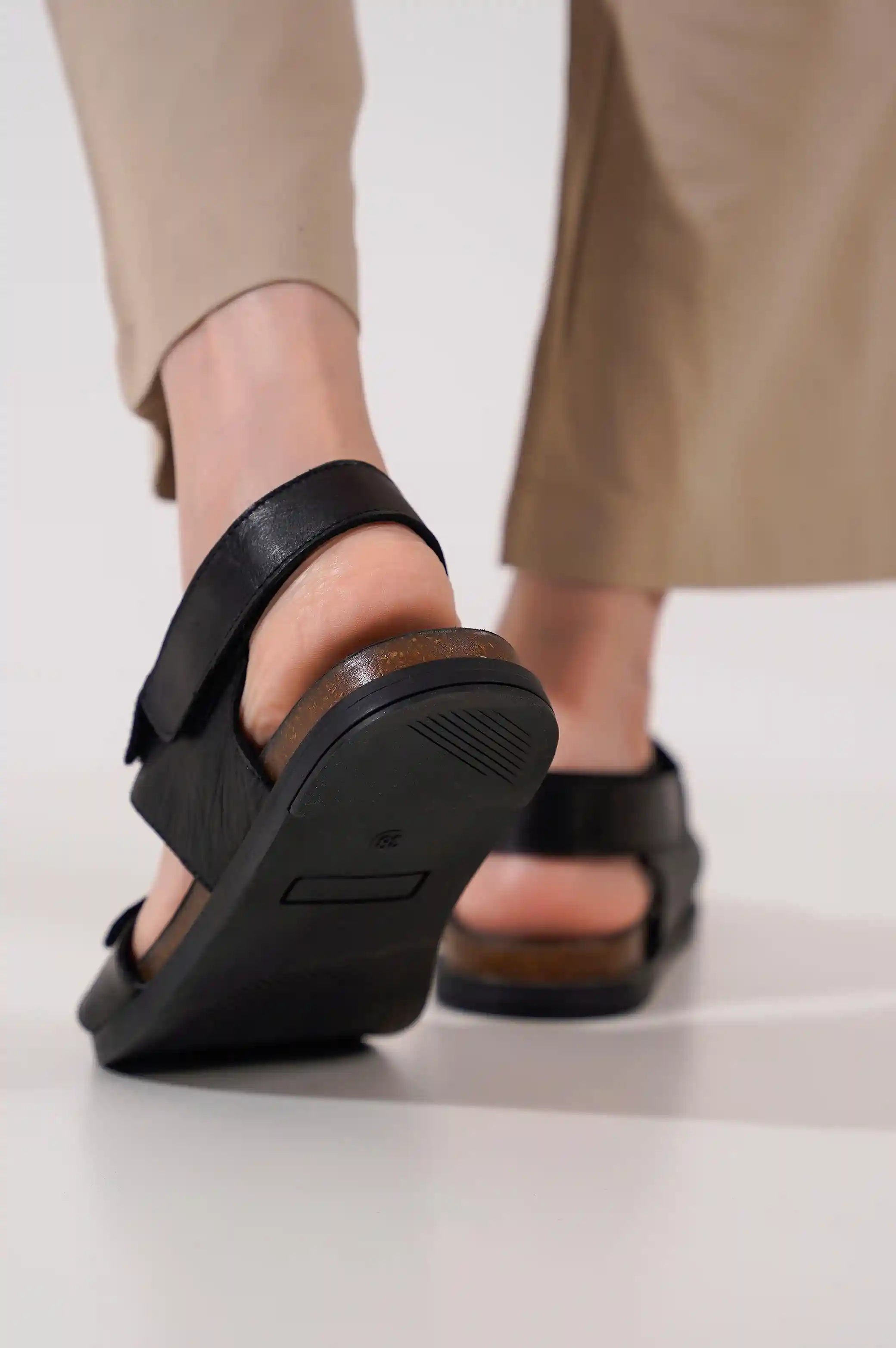CASUAL SANDALS - Image 4