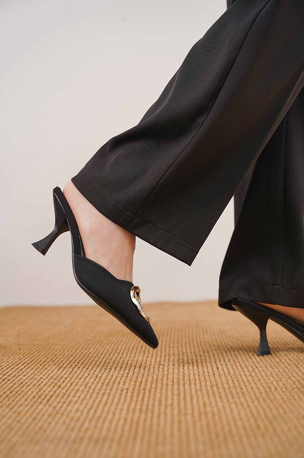 CHER SATIN HEEL - Image 4