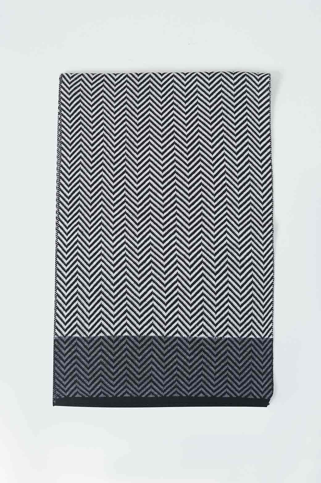 CHEVRON PRINT SCARF - Image 3