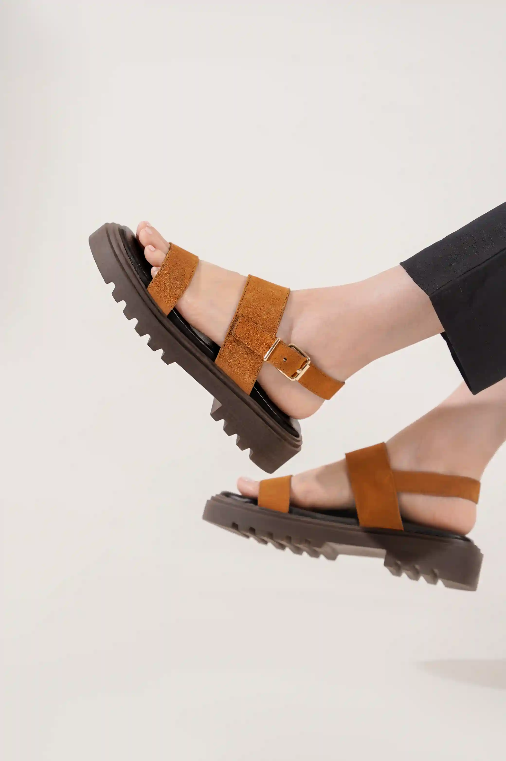 CHUNKY LEATHER SANDALS - Image 5