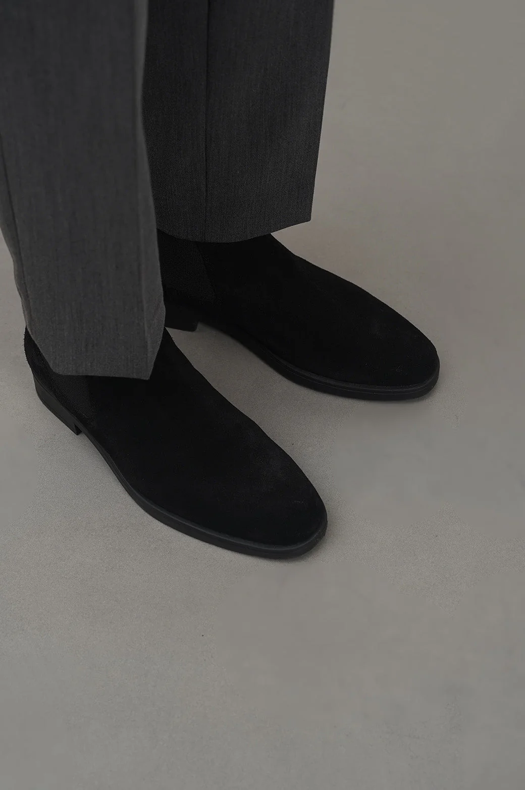CLASSIC CHELSEA BOOTS - Image 5
