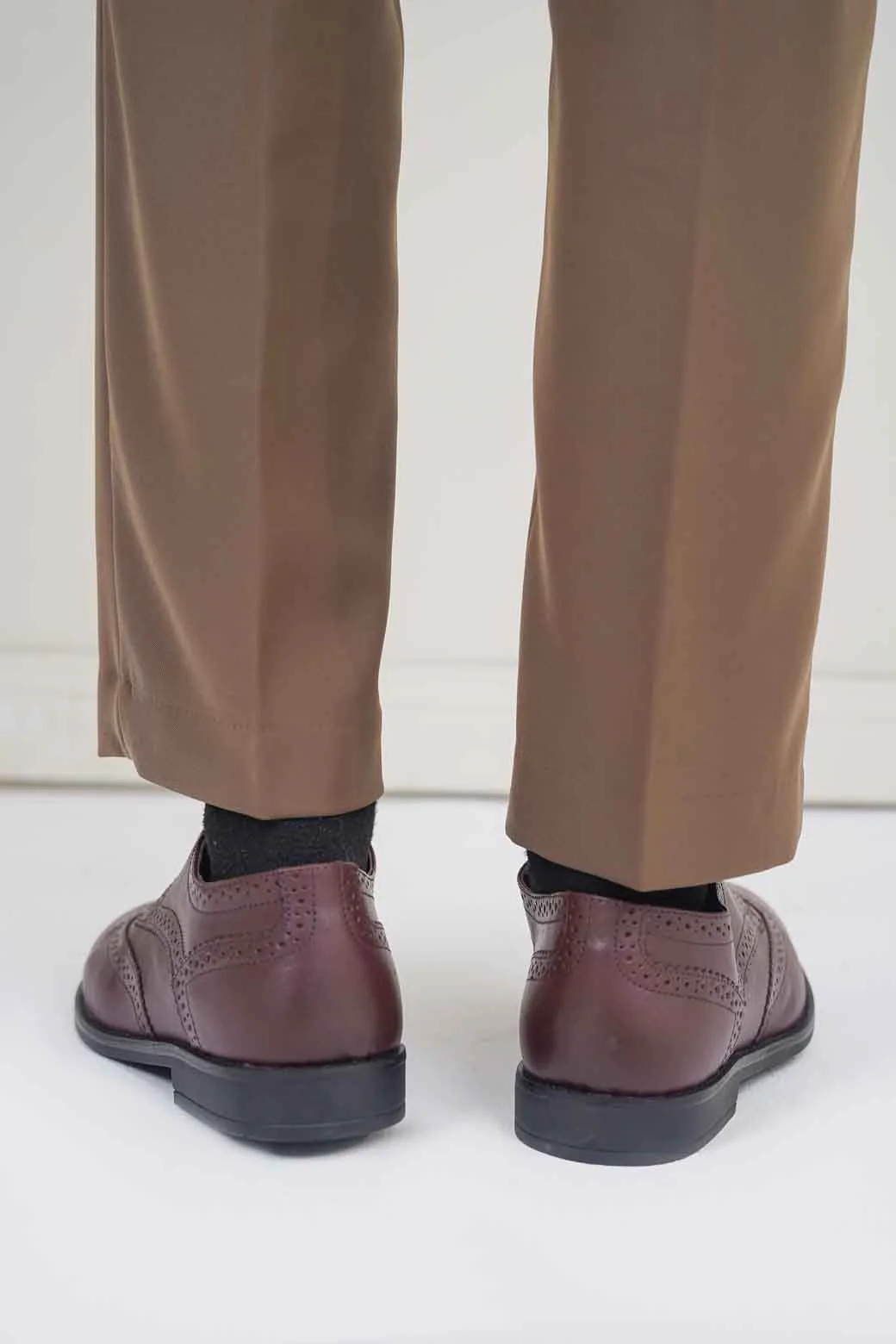 CLASSIC LEATHER BROGUES - Image 4