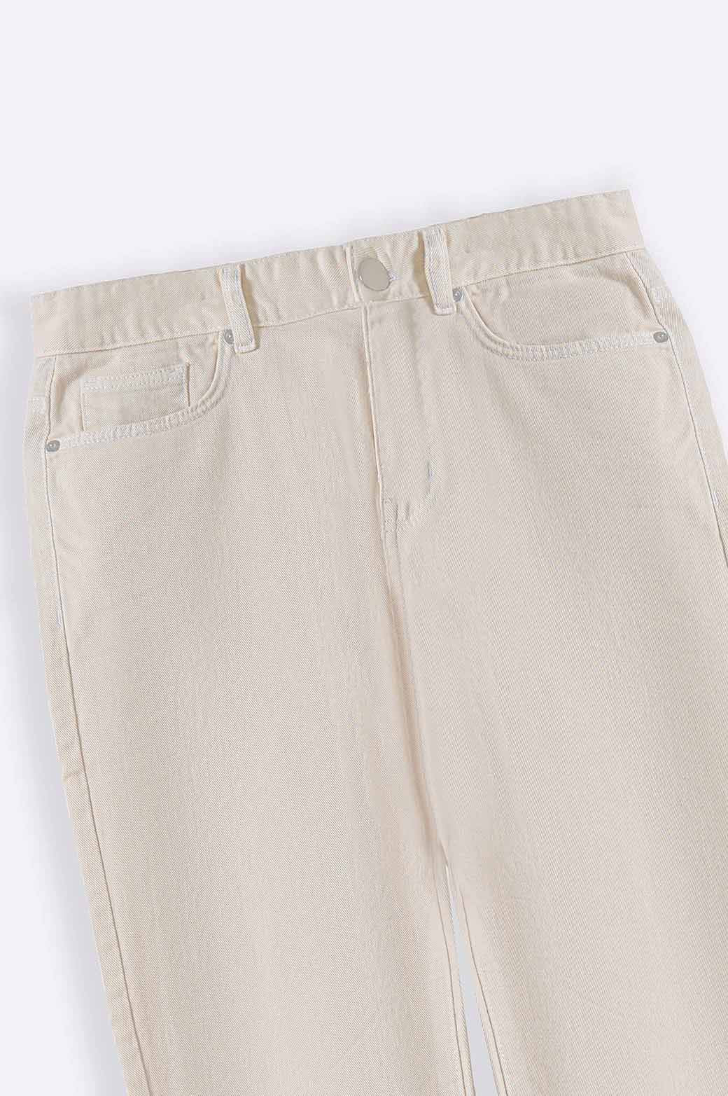 CLASSIC STRAIGHT JEANS - Image 6
