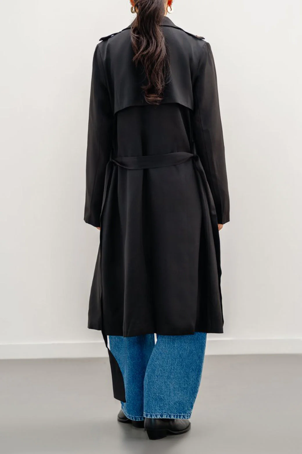 CLASSIC TRENCH COAT - Image 4