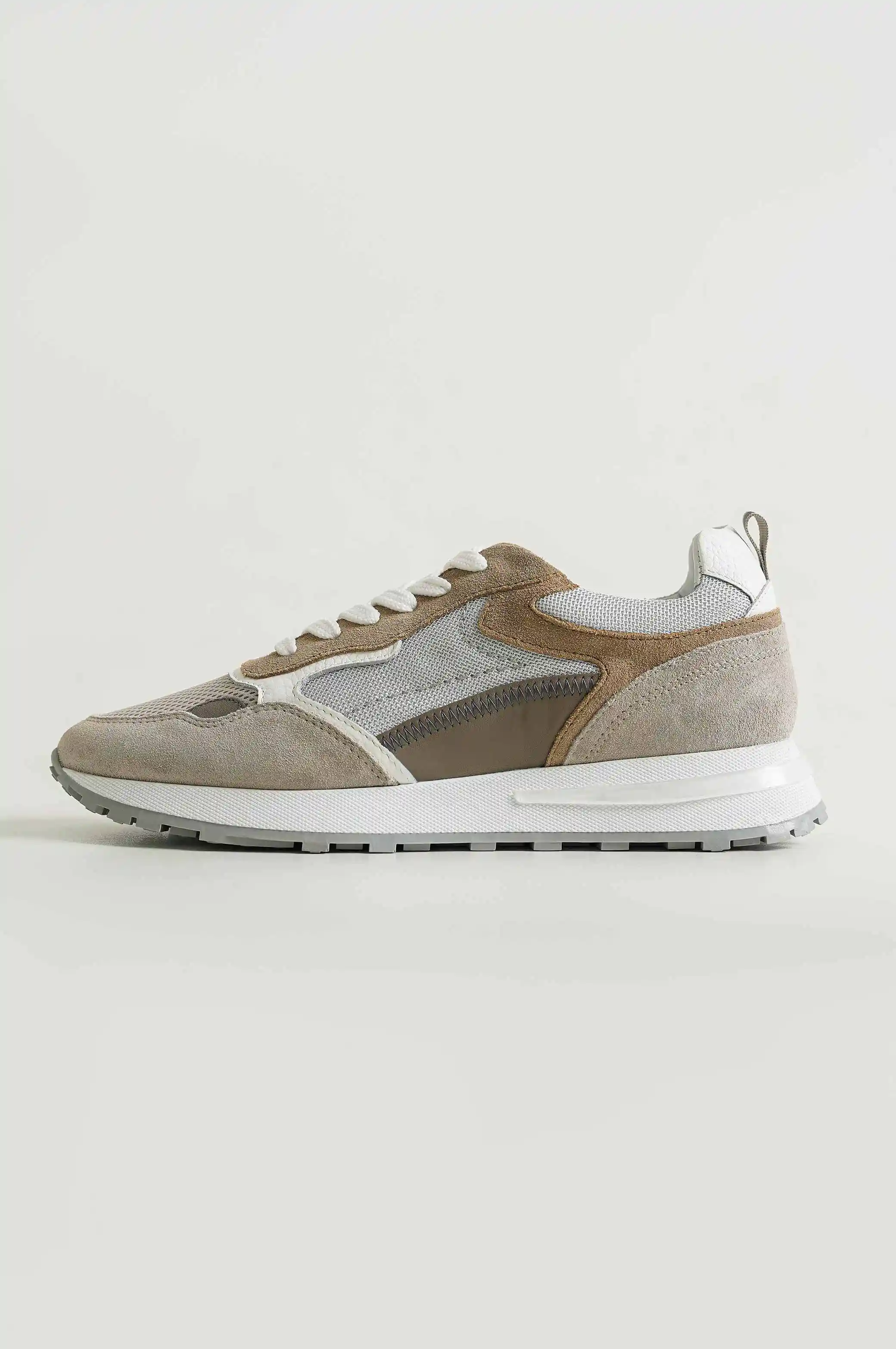COLORBLOCK LEATHER SNEAKERS