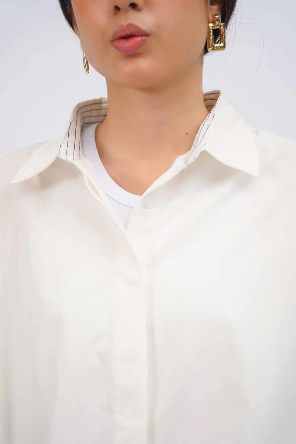 CONTRAST COLLAR BUTTON DOWN - Image 2