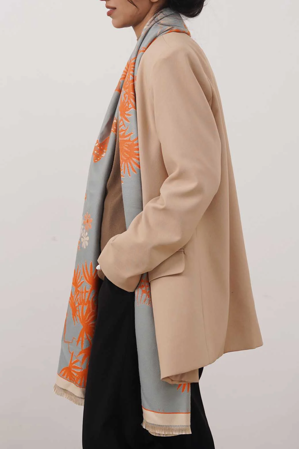 CONTRAST FLORA PRINT SCARF - Image 2