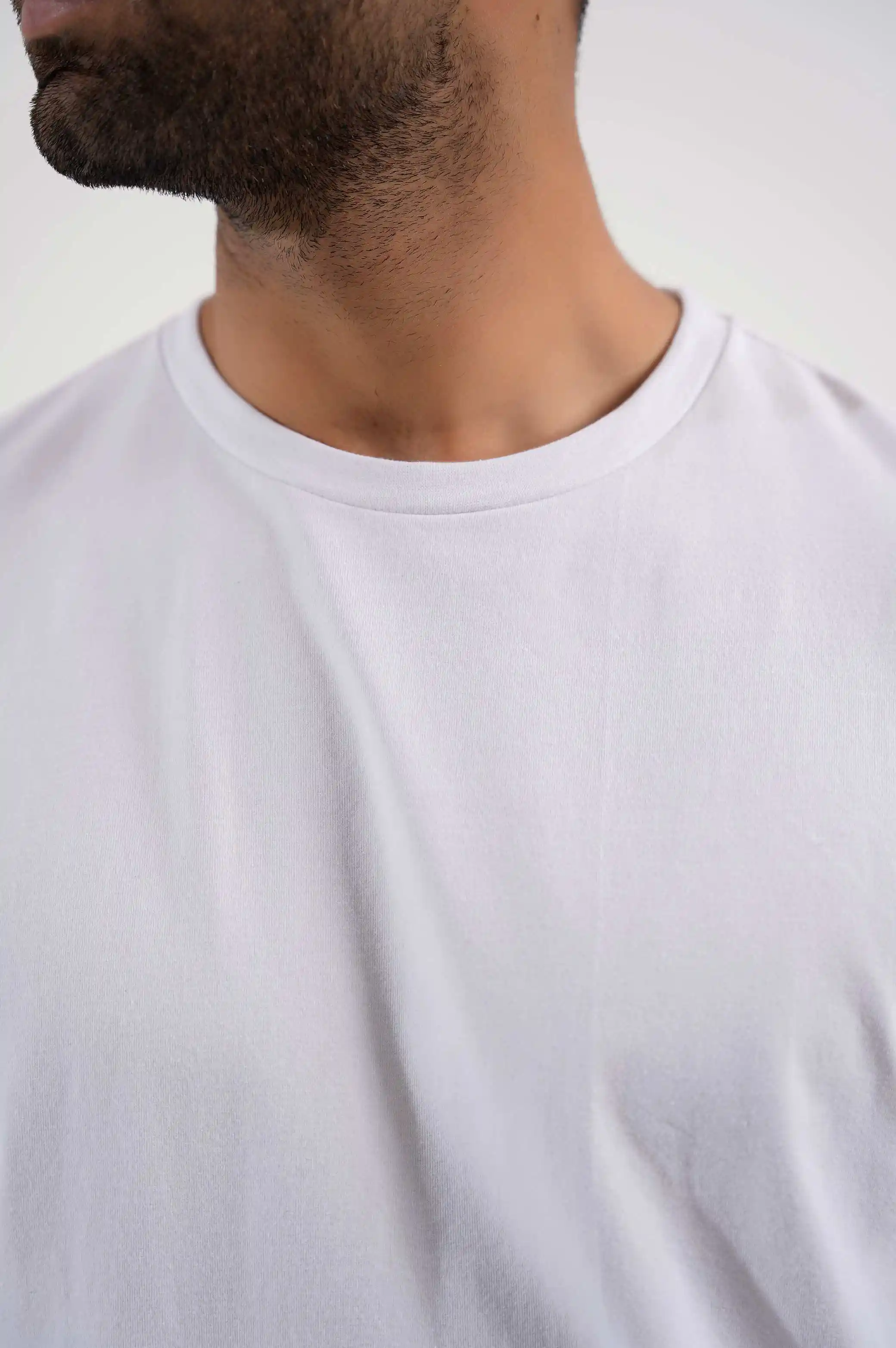 CREW NECK T-SHIRT - Image 2