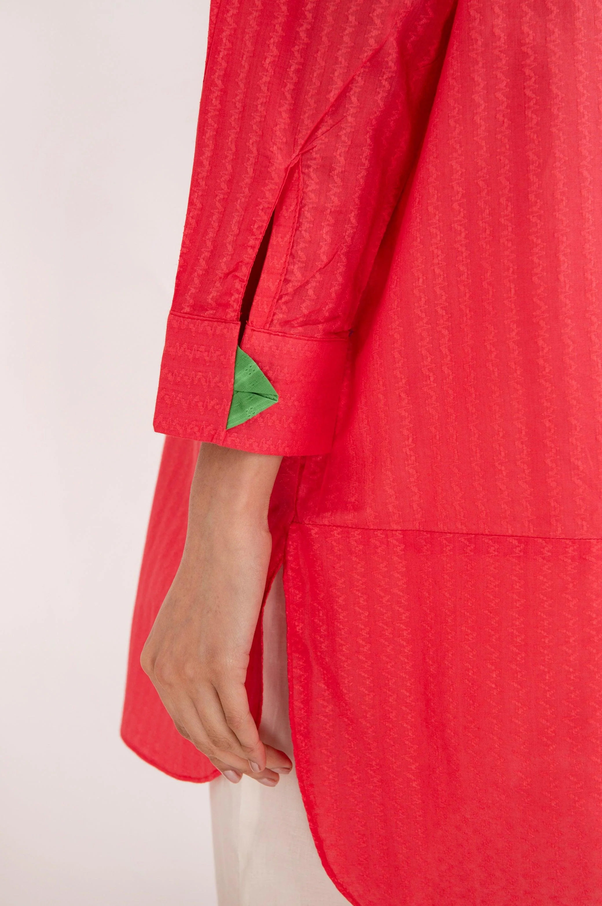 CORAL KURTA WITH CONTRAST STITCH - Image 2