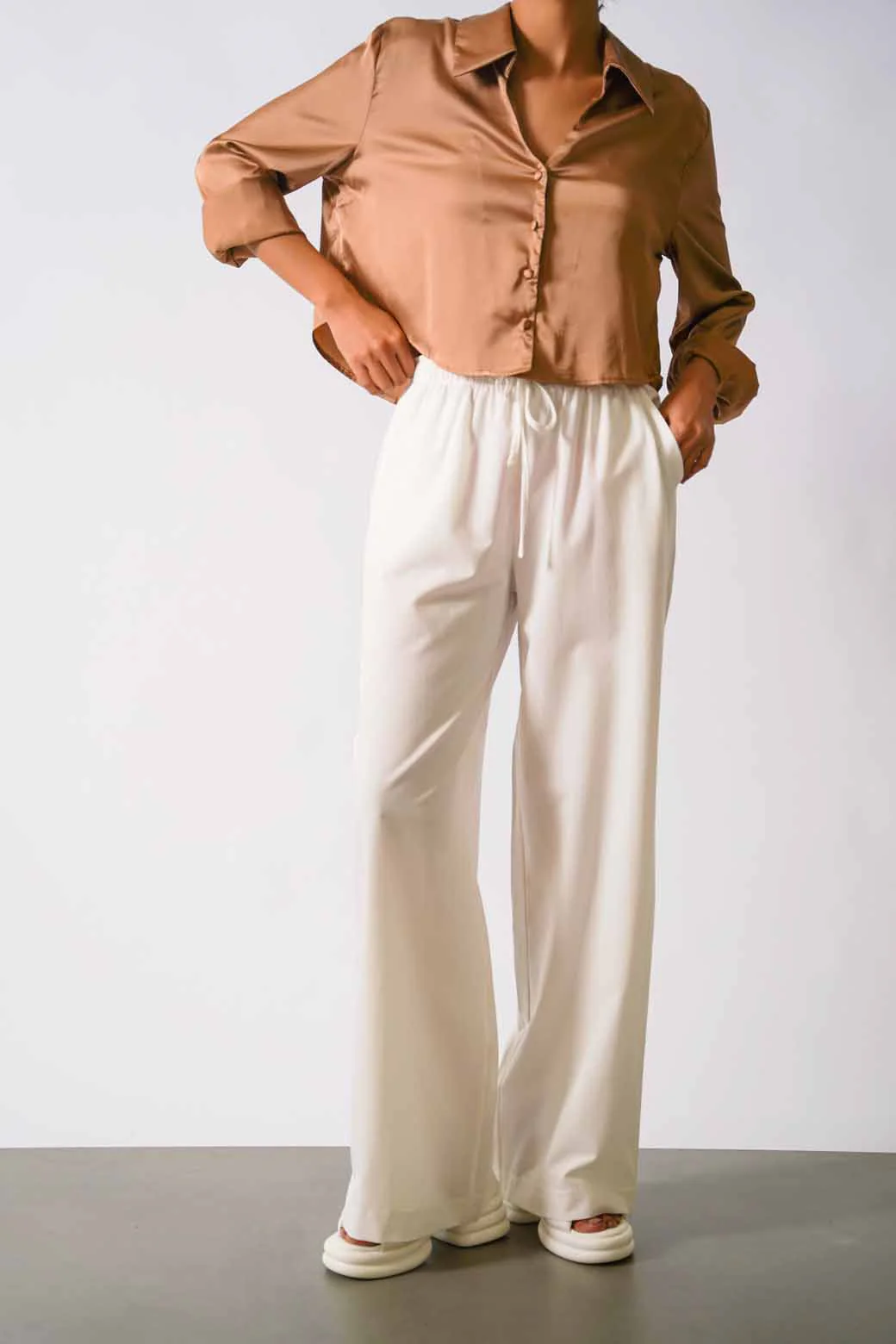 CROPPED SILK SHIRT - Image 3