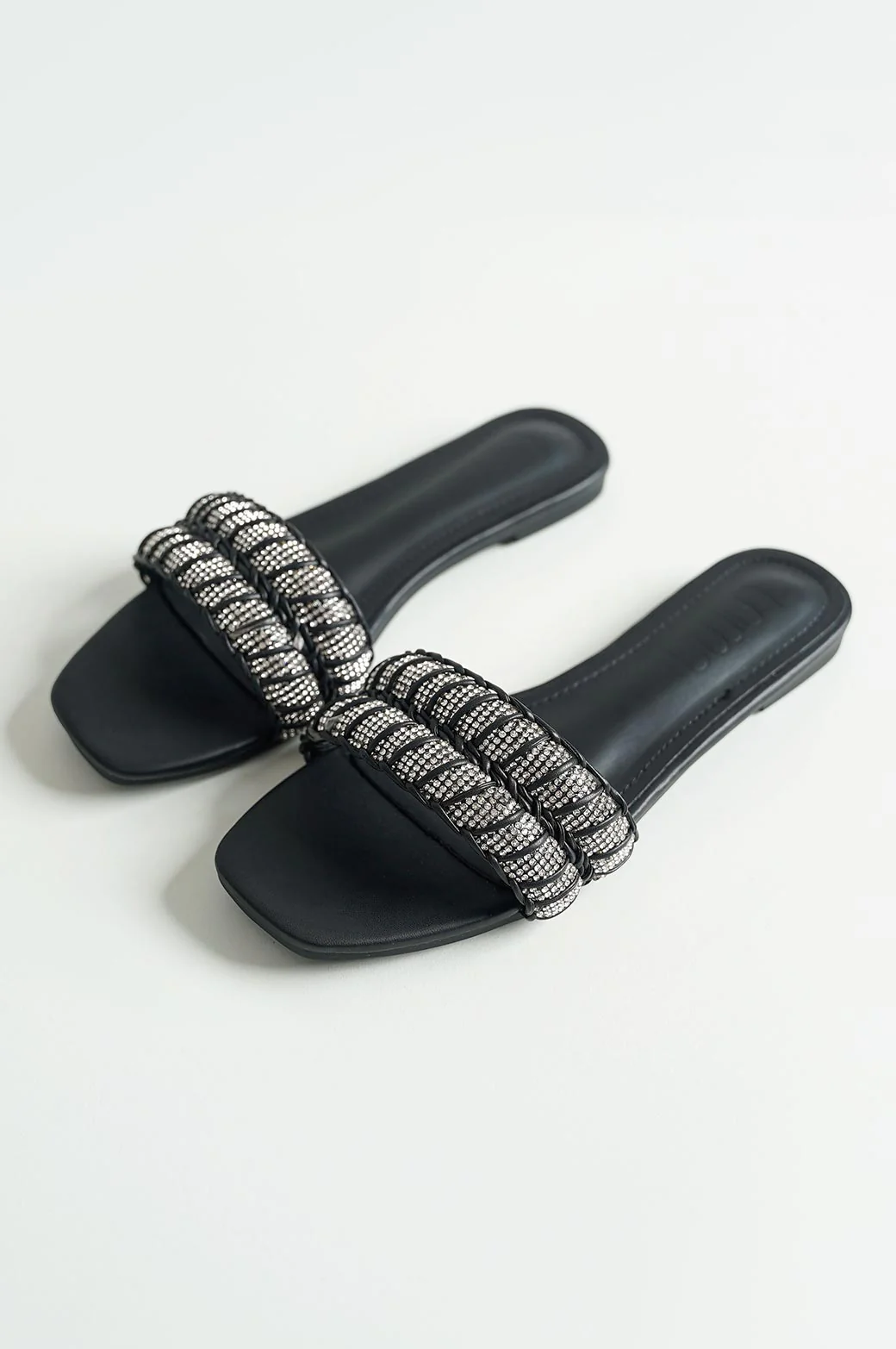 CRYSTAL ROPE FLATS - Image 4