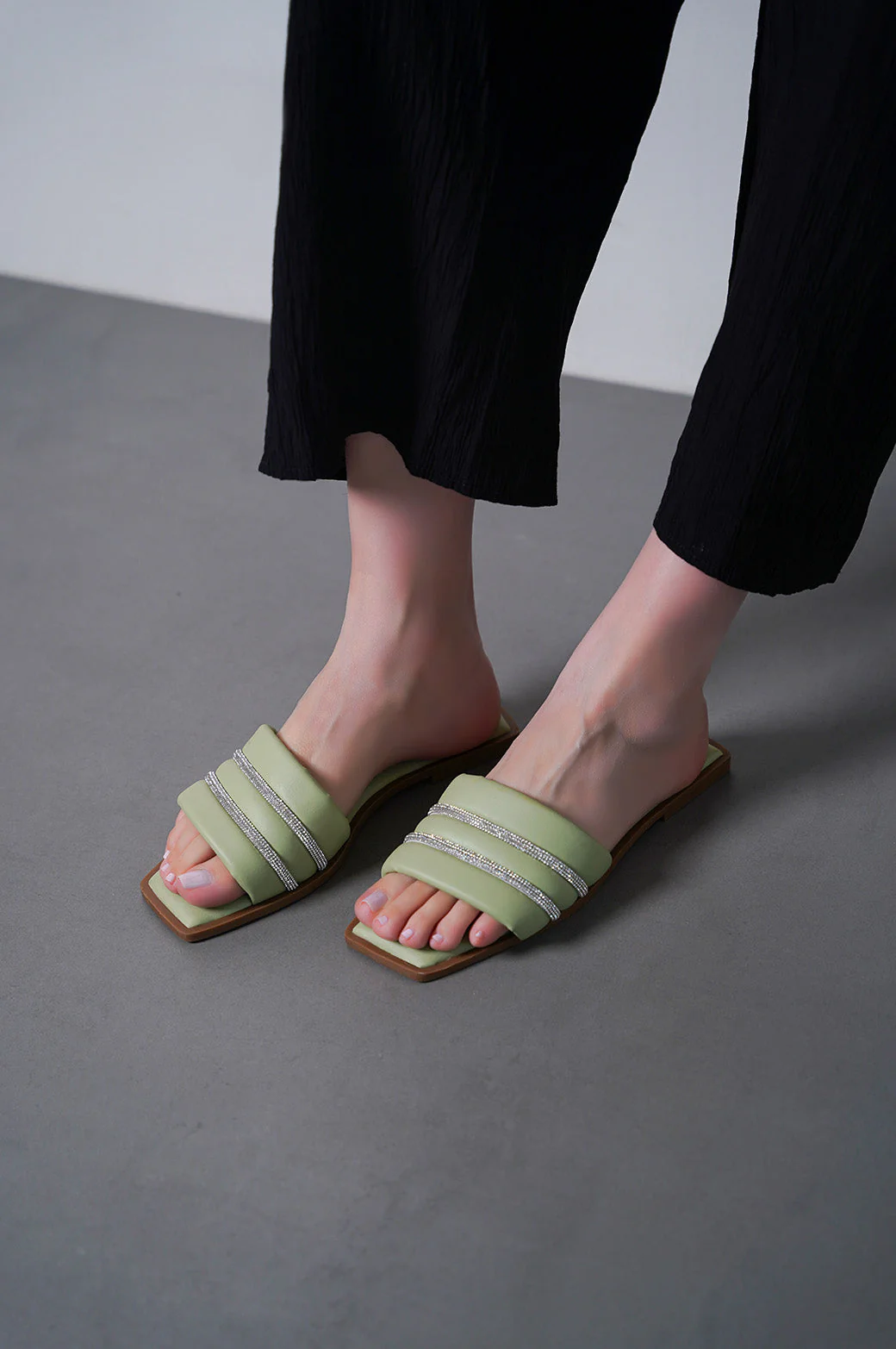 CRYSTAL ROPE SLIDES - Image 3