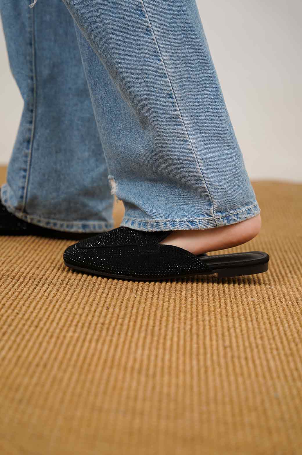 CRYSTAL SPRAY MULES - Image 2