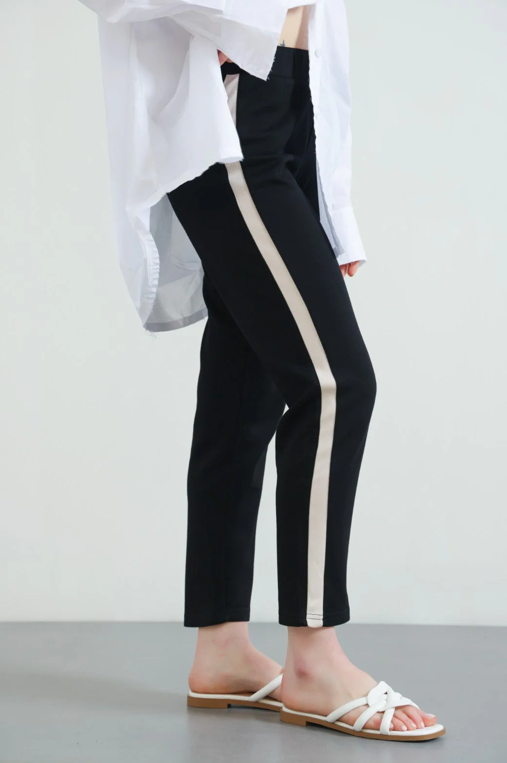 DAILY SLACKS WITH STRIPE - Image 3