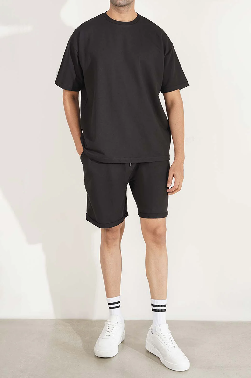 DRAWSTRING SHORTS - Image 4