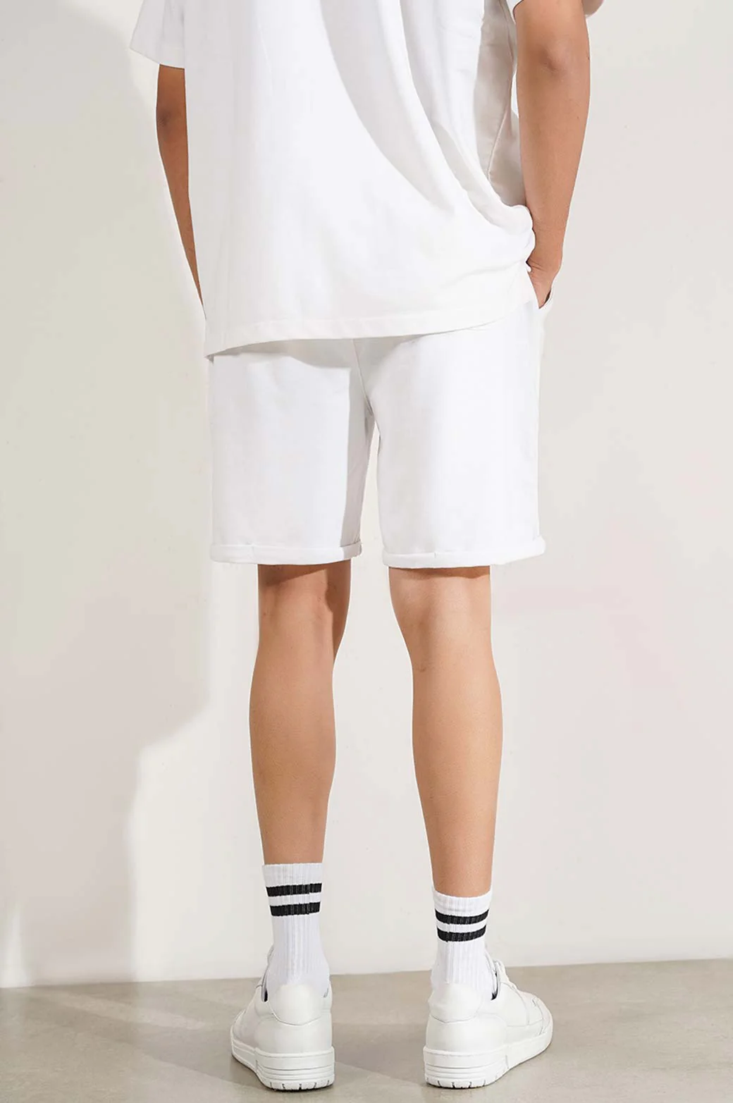 DRAWSTRING SHORTS - Image 3