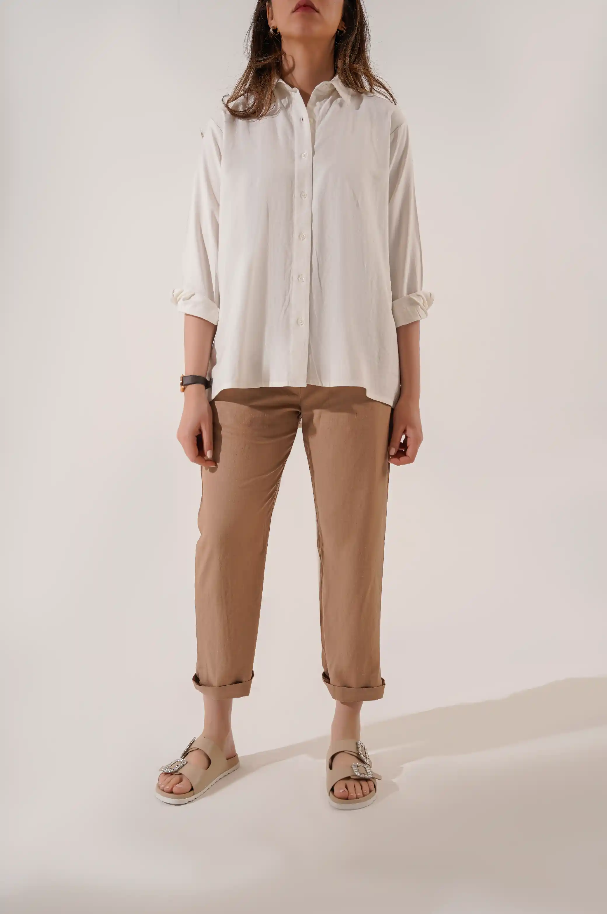 EVERYDAY BUTTON DOWN SHIRT - Image 4