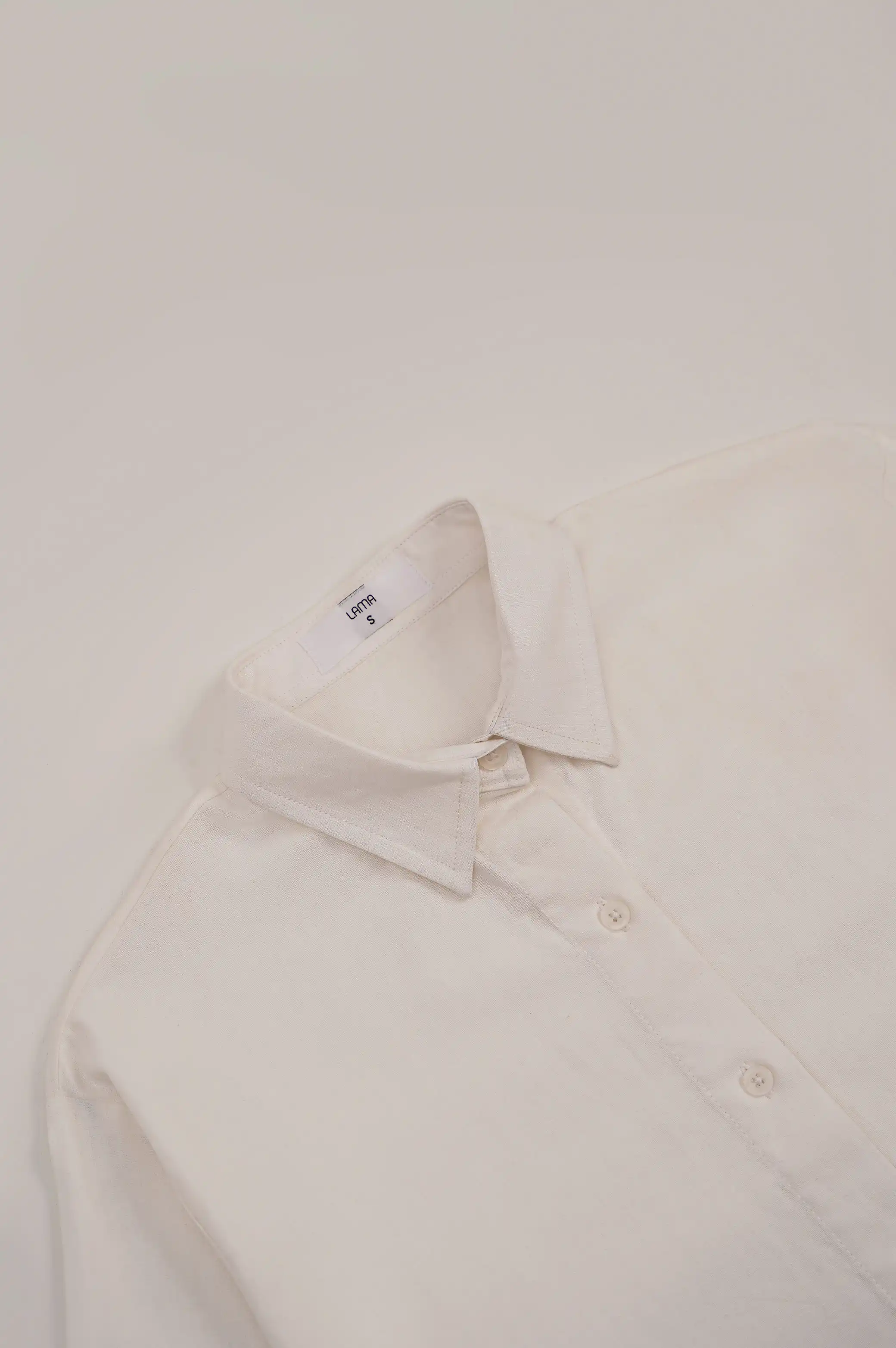 EVERYDAY BUTTON DOWN SHIRT - Image 8