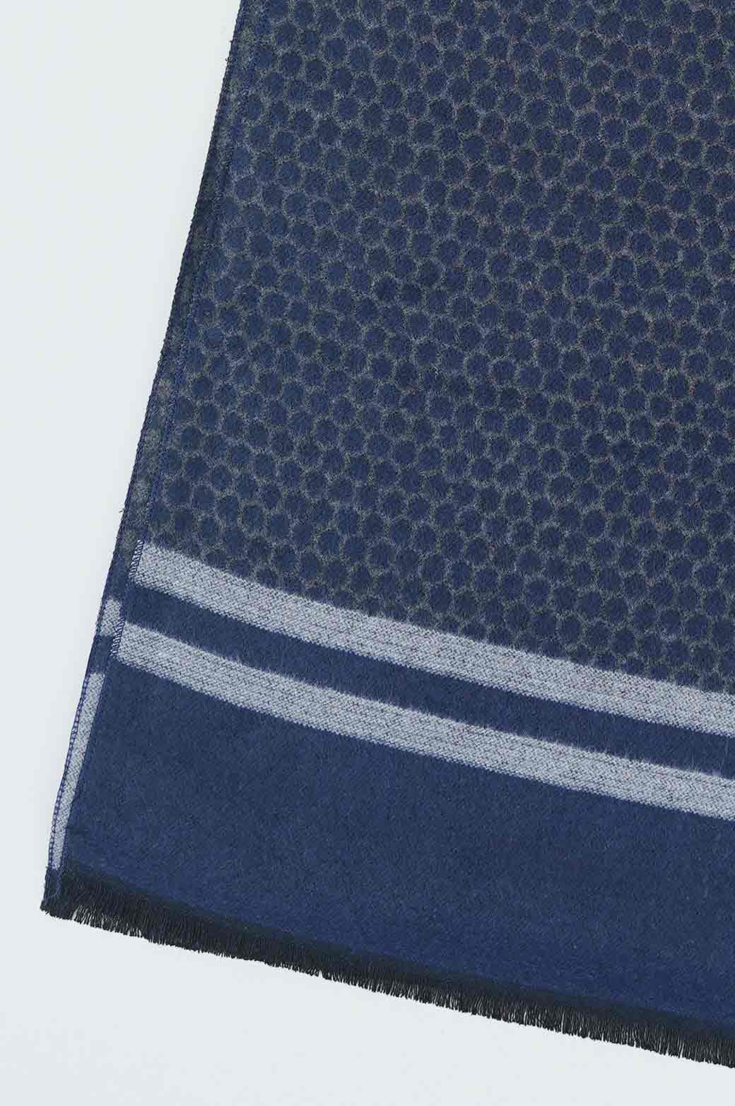 FINE KNIT SCARF - Image 3