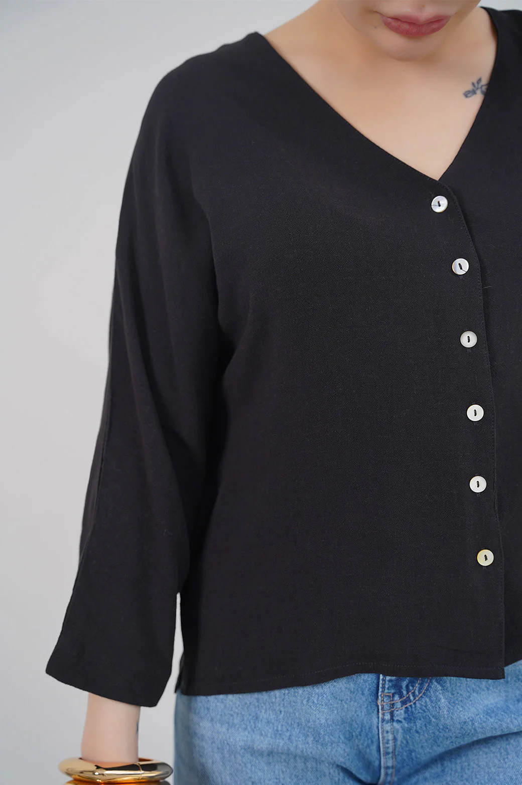 FLOWY DAY BLOUSE - Image 4