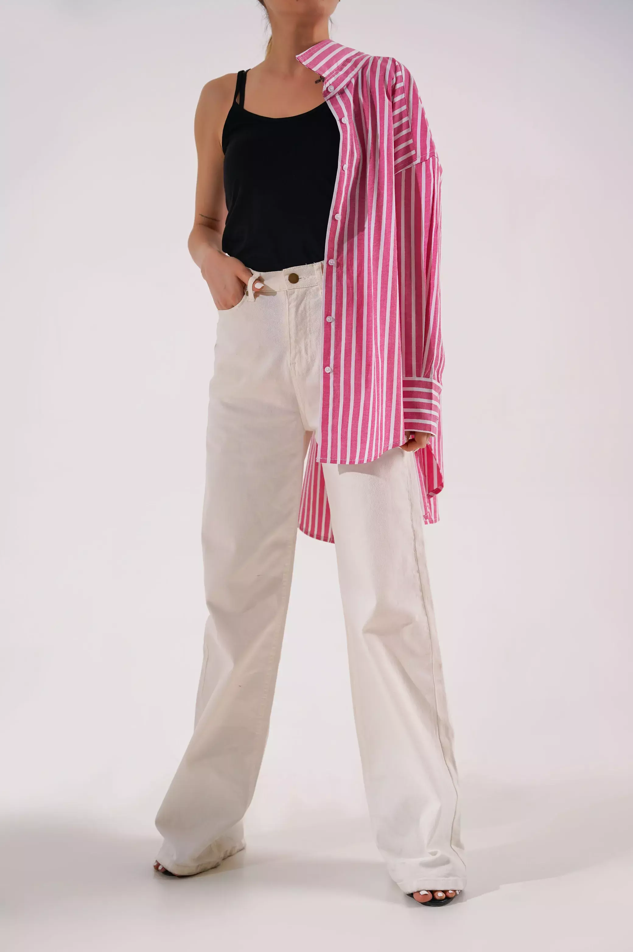 HIGH RISE WIDE LEG DENIM - Image 3