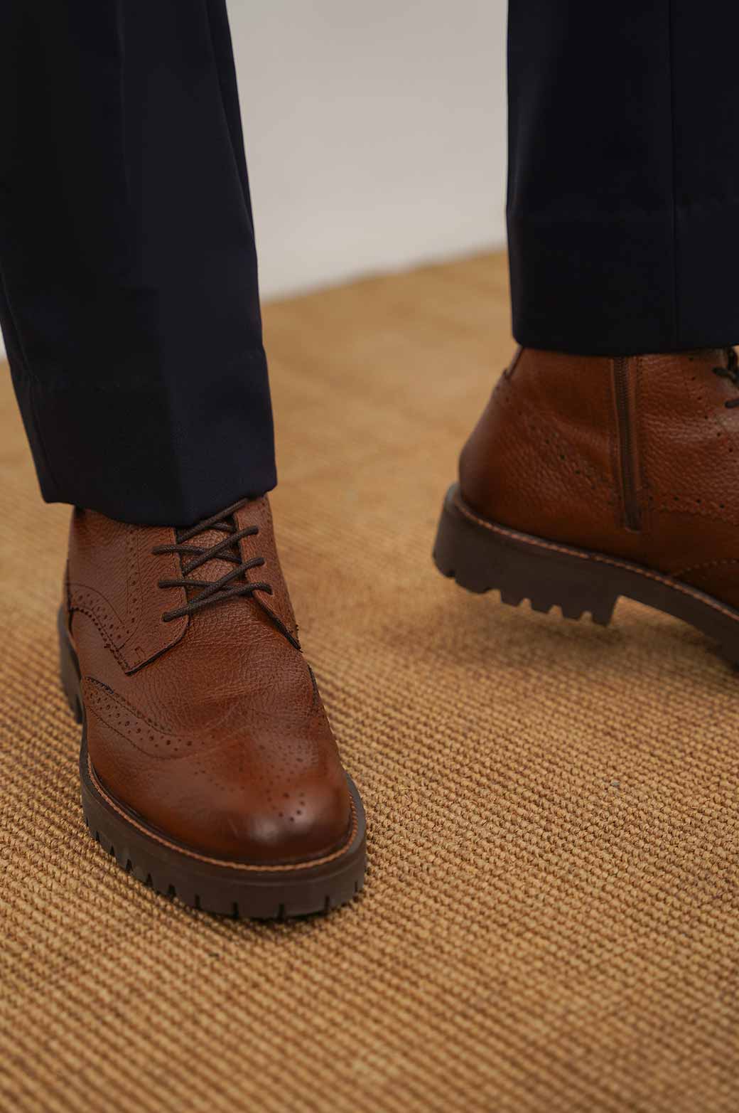 HIGH-TOP LEATHER BROGUES - Image 3