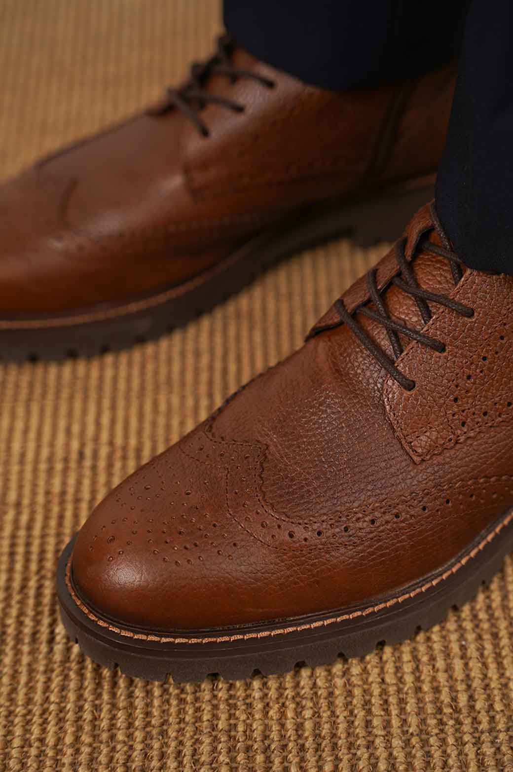 HIGH-TOP LEATHER BROGUES - Image 4