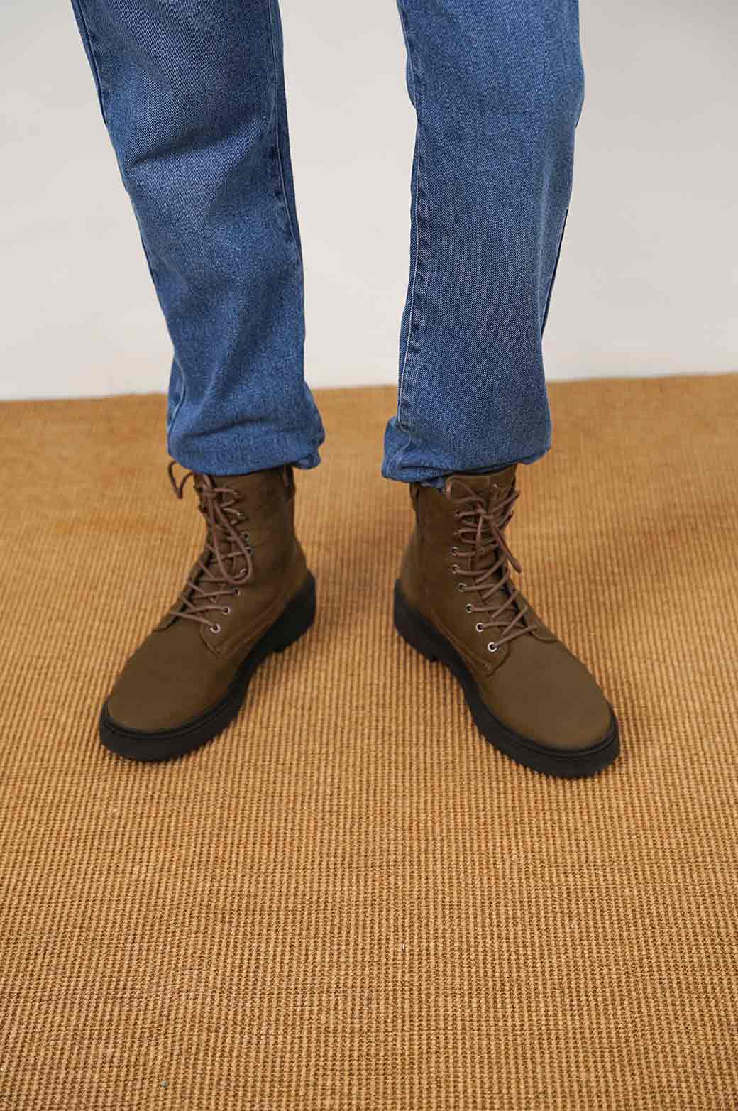 LACE-UP LEATHER BOOTS - Image 3