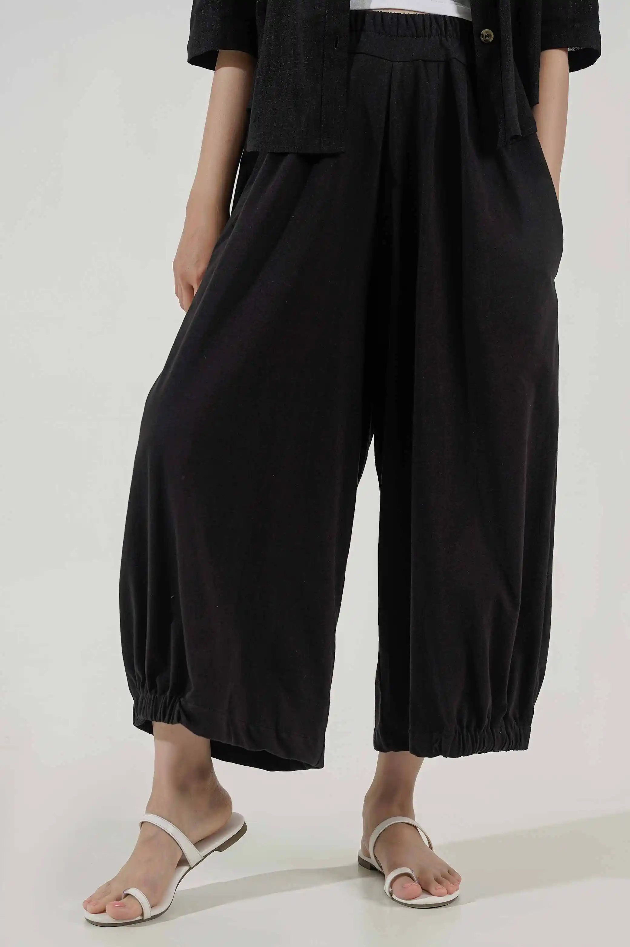 HAREM PANTS - Image 2