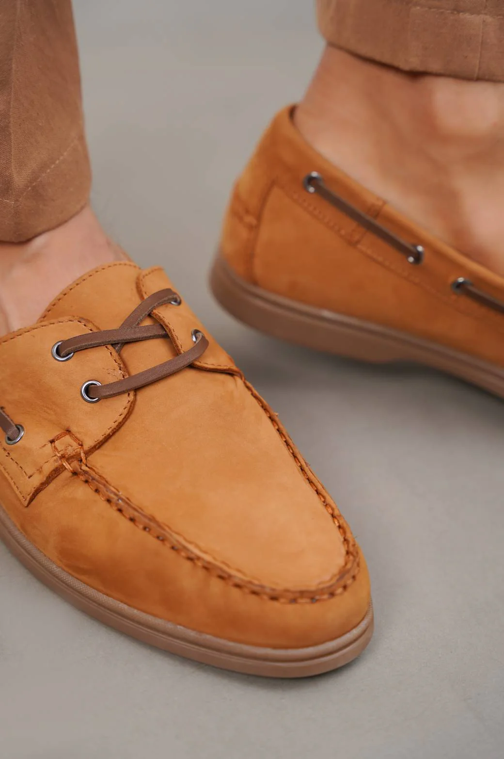LEATHER BOAT SHOES - Image 4