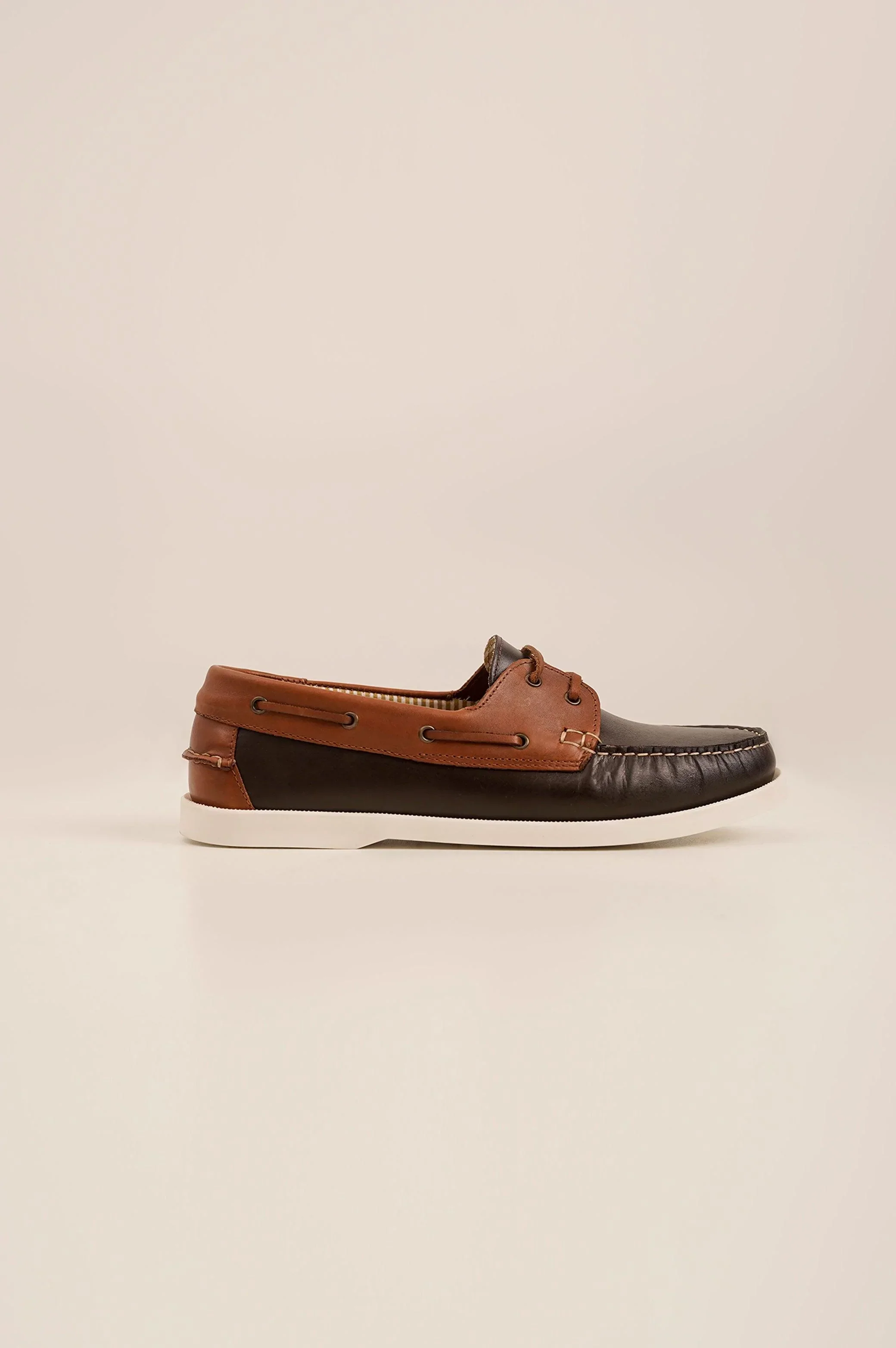 LEATHER BOAT SHOES - Image 5