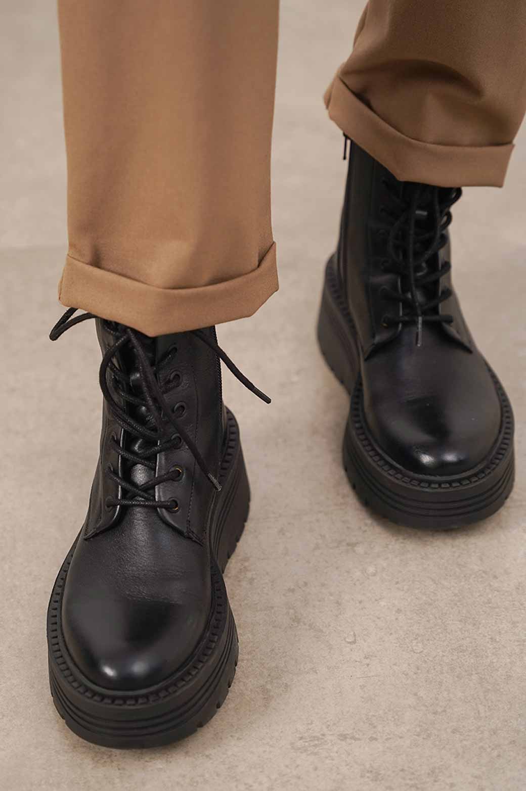 LEATHER COMBAT BOOTS - Image 2