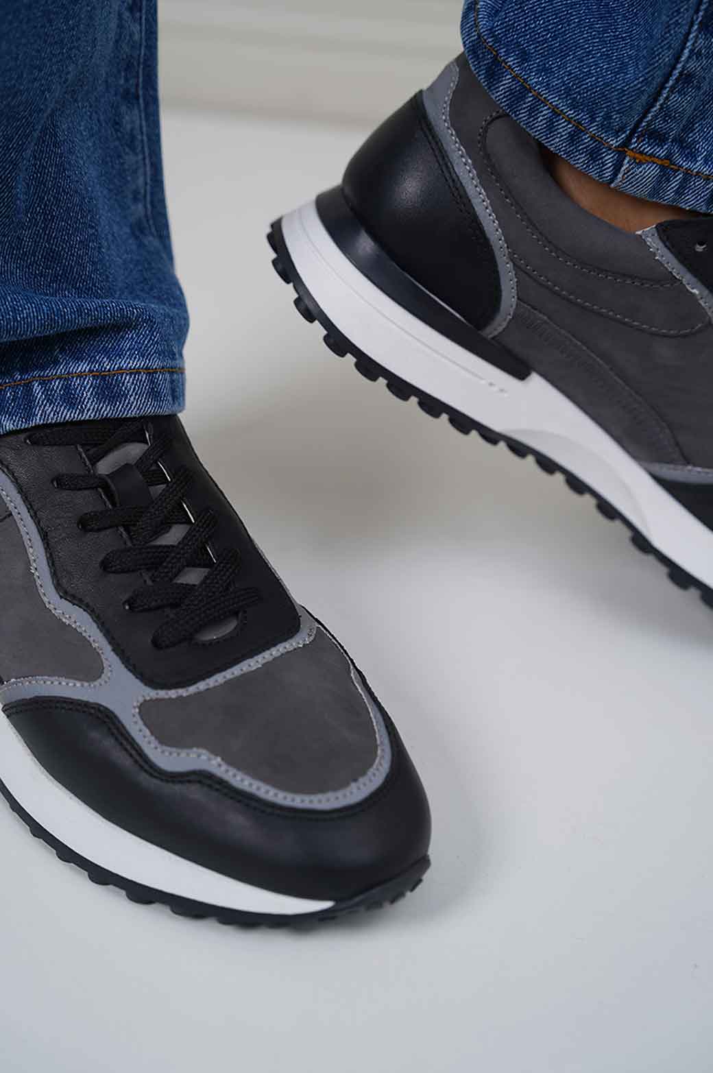 LEATHER JOGGERS - Image 2