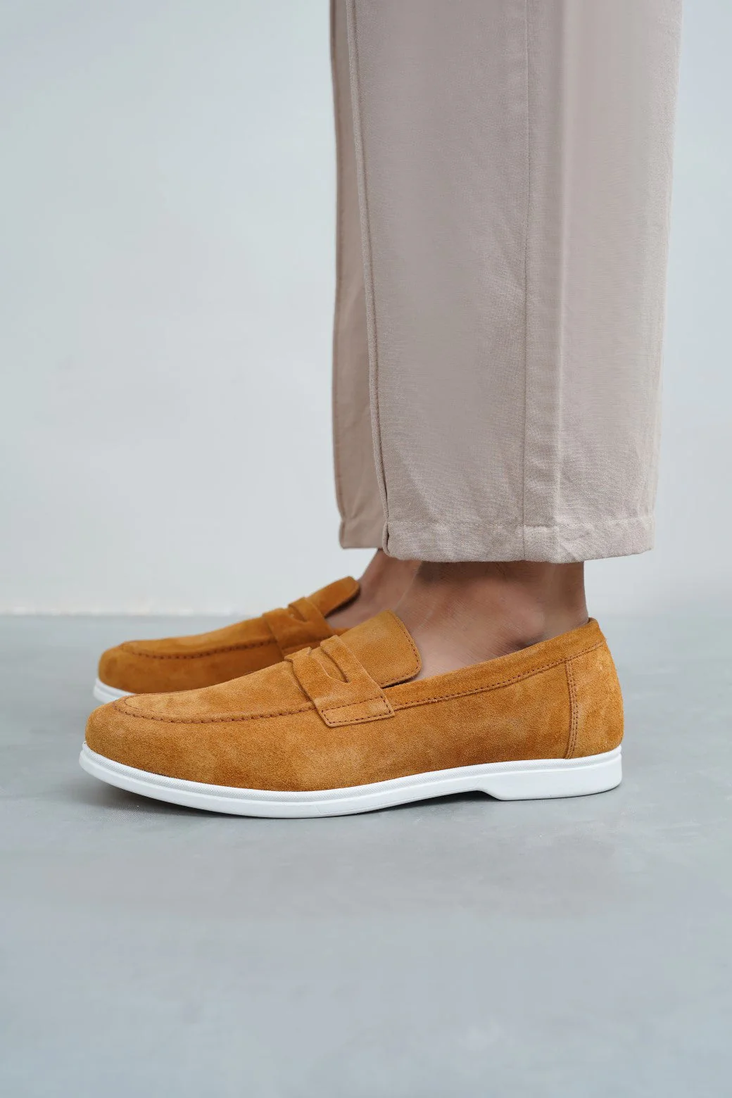 LEATHER LOAFERS - Image 3