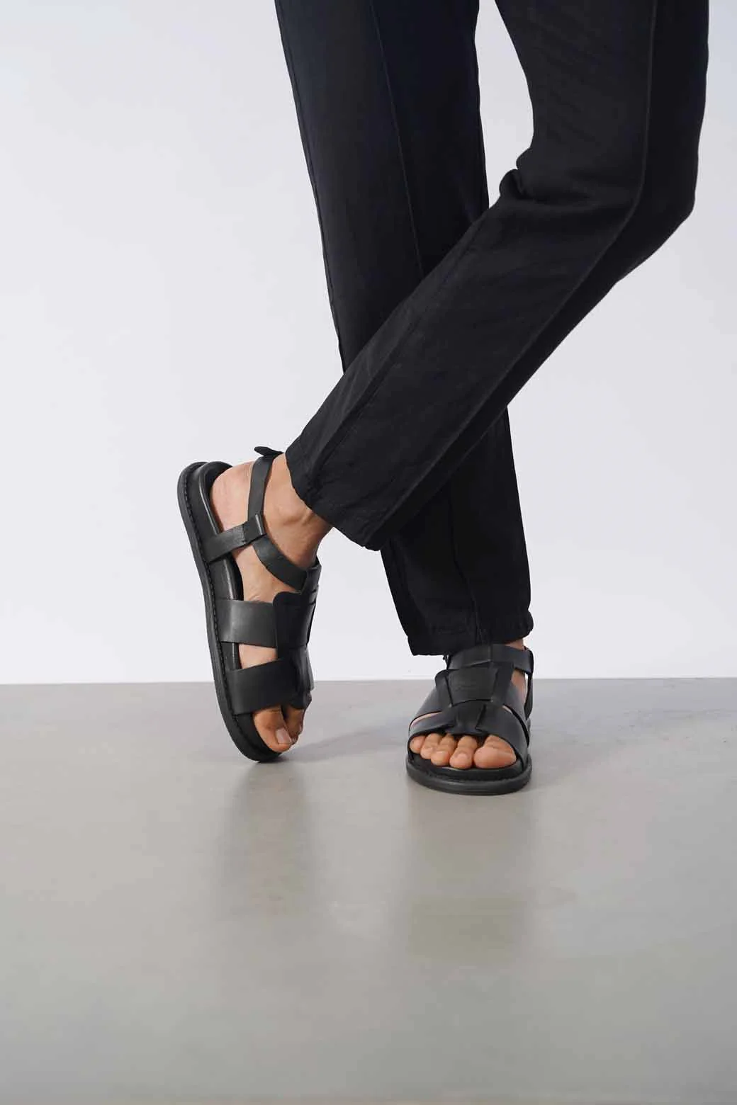 LEATHER SANDALS - Image 2