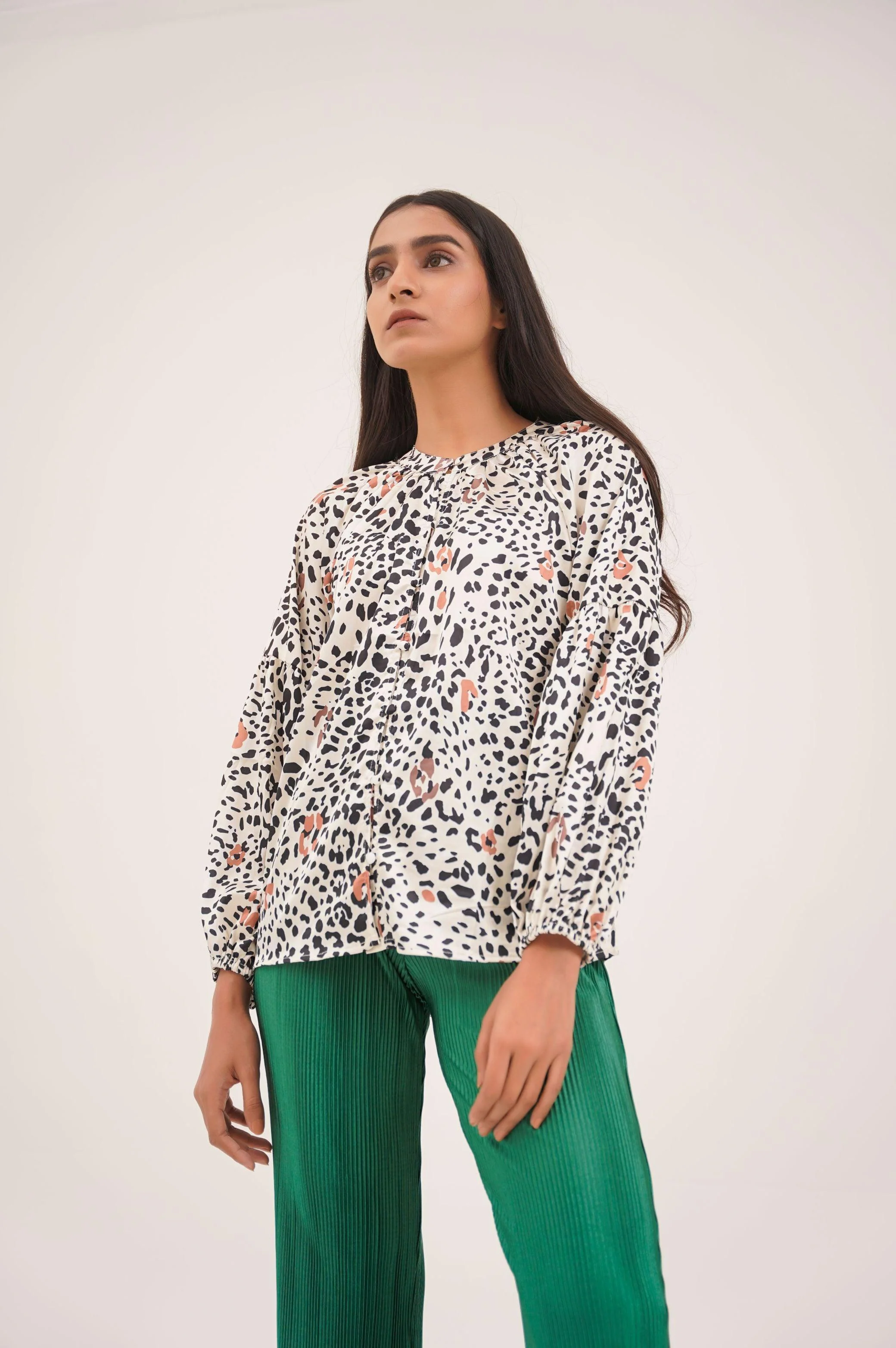 SILK ANIMAL PRINT TOP - Image 2
