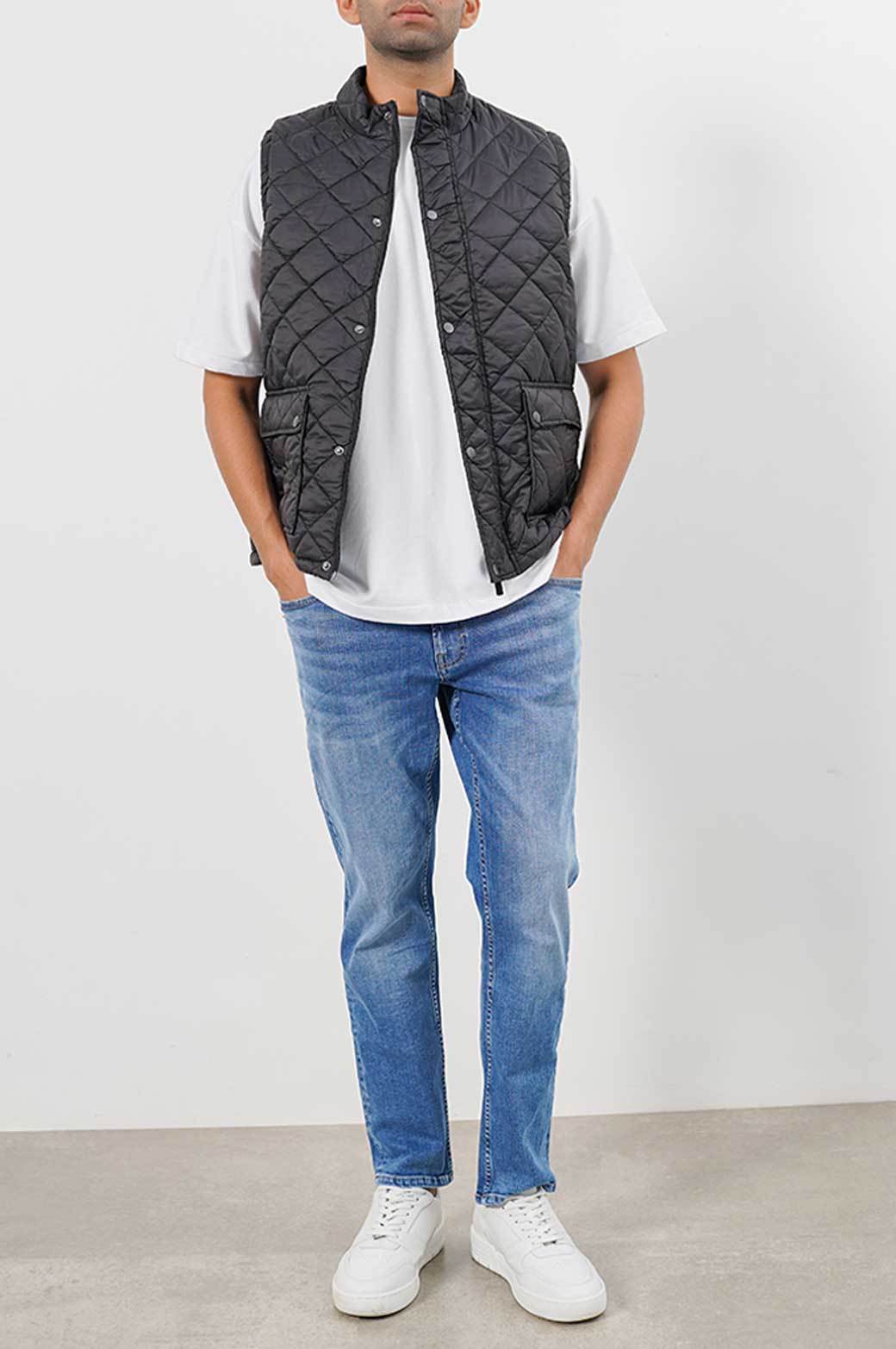 LIGHTWEIGHT QUILTED GILET