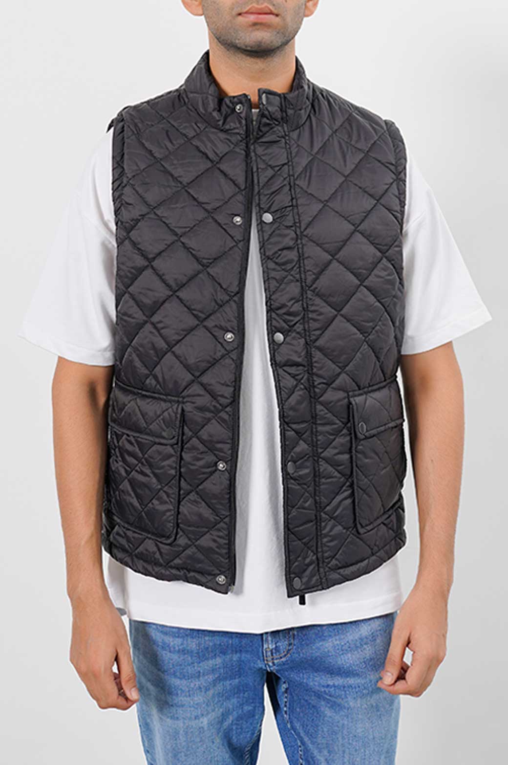 LIGHTWEIGHT QUILTED GILET - Image 2