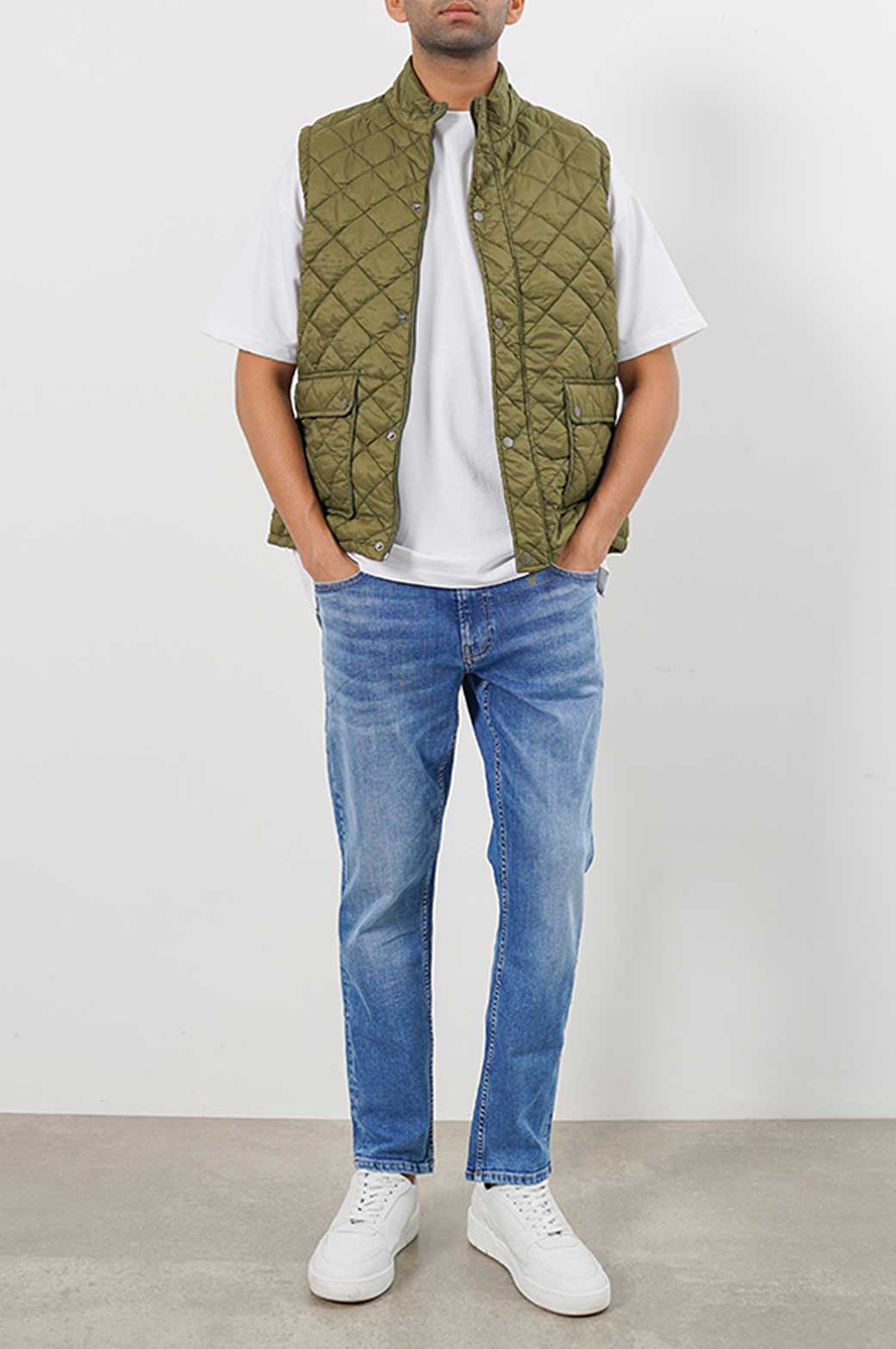 LIGHTWEIGHT QUILTED GILET